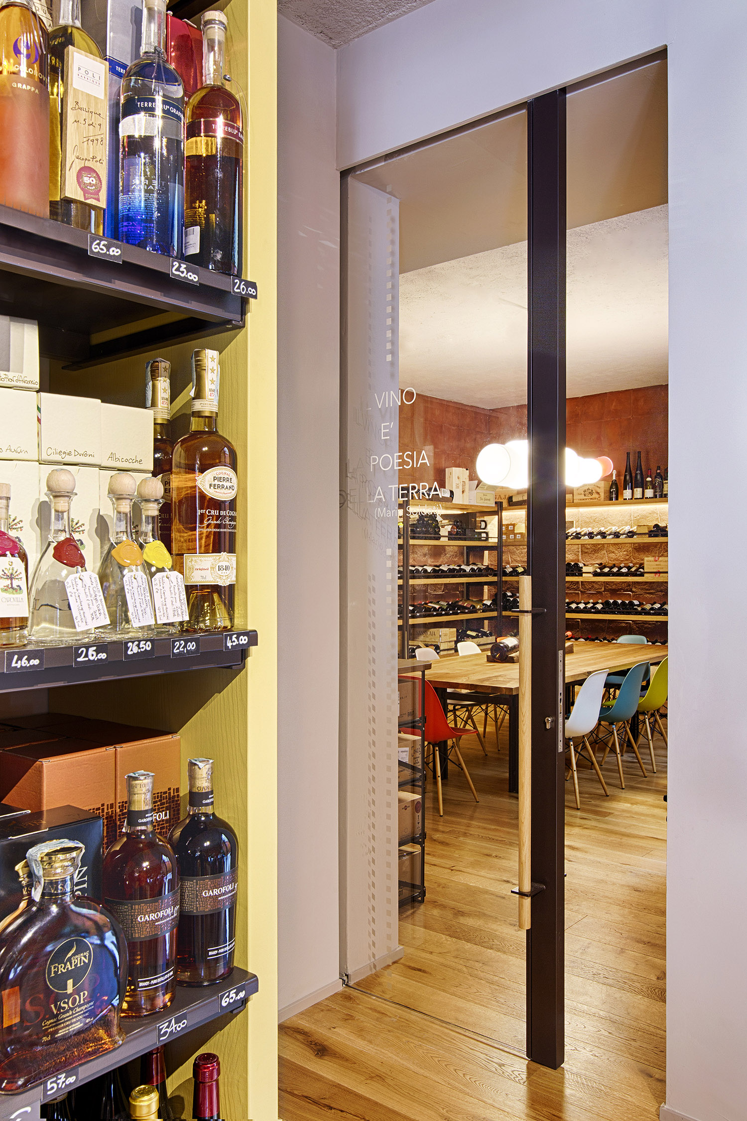 历史建筑中的现代酒庄——GALLI ENOTECA-9