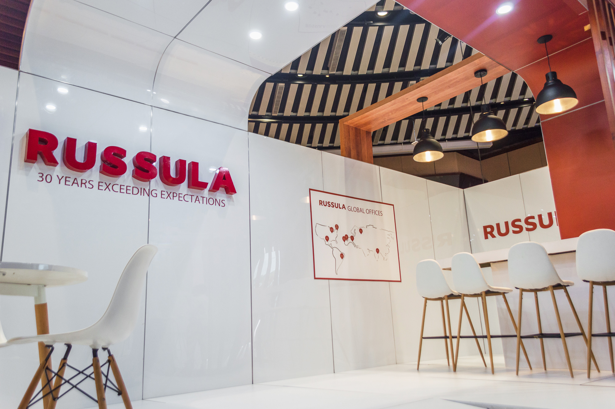 Russula 西班牙展台设计 | 光与影的巧妙互动-14