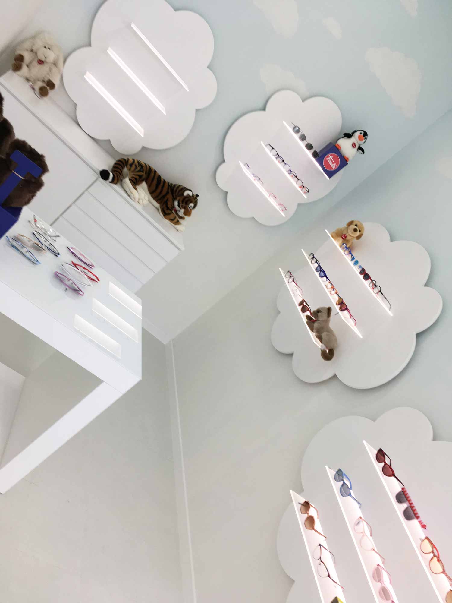 2019 年 Ottica Ciurlia 室内设计案例 | 历史建筑的恢复与创新-20