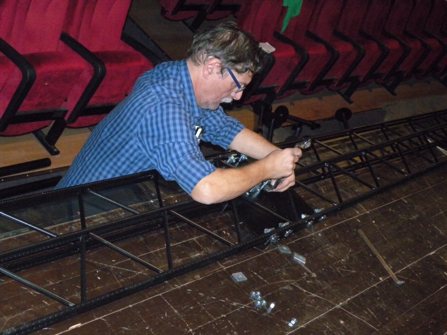 可拆卸式钢构舞台桁架设计-21