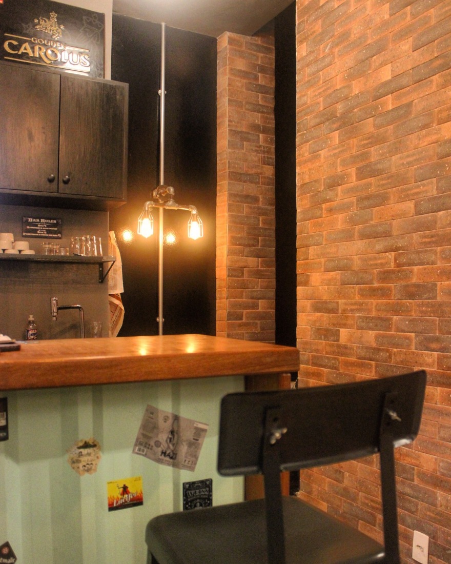 巴西 Madre Teresa 啤酒工坊——工业风展现个性与动态-12