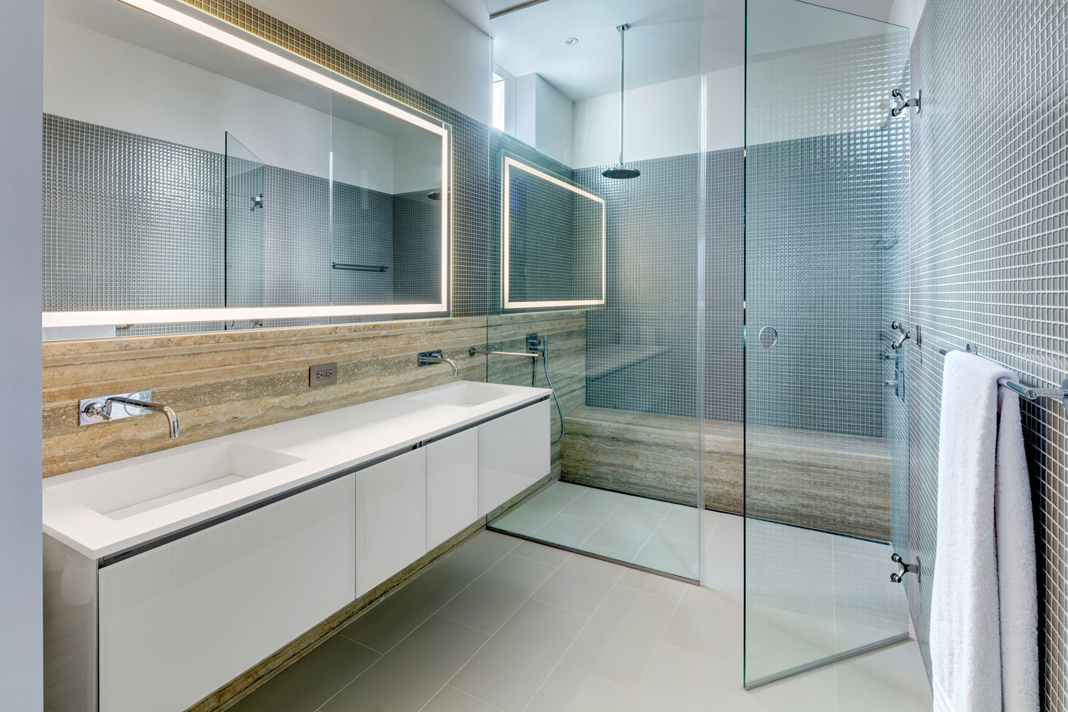 悬崖之上的绿色梦幻家园-15