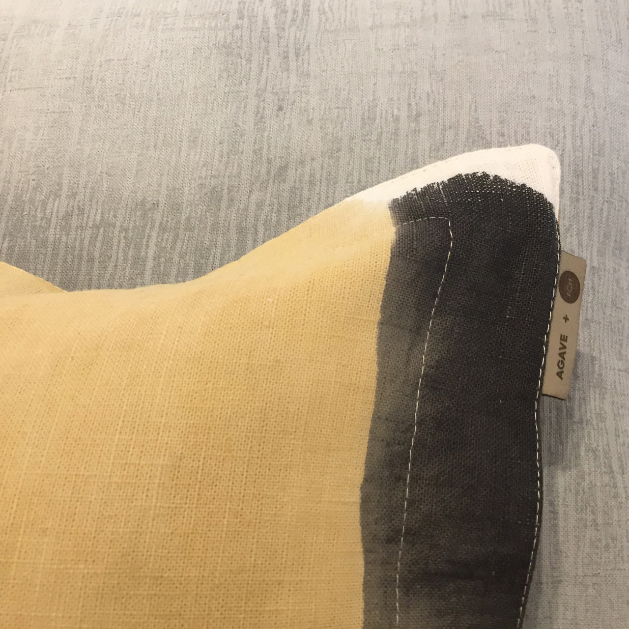 FCH 与 Agave 合作推出亚麻枕头-6