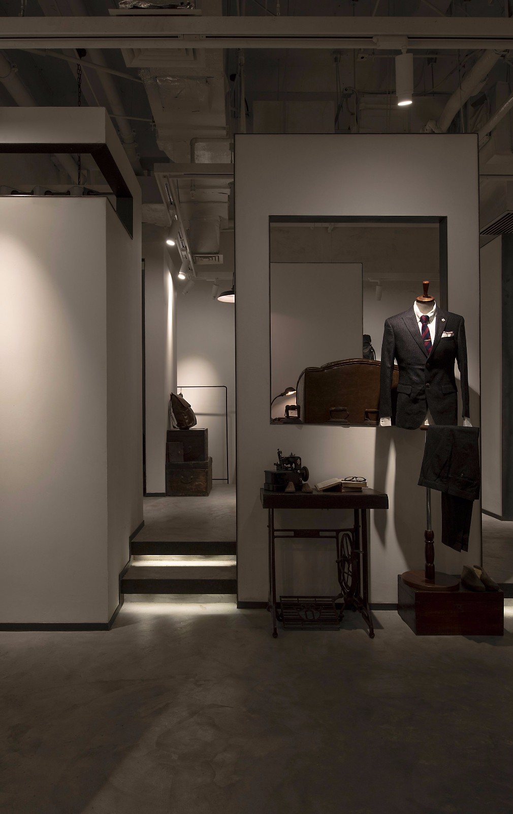 FOCUS成衣定制店-8