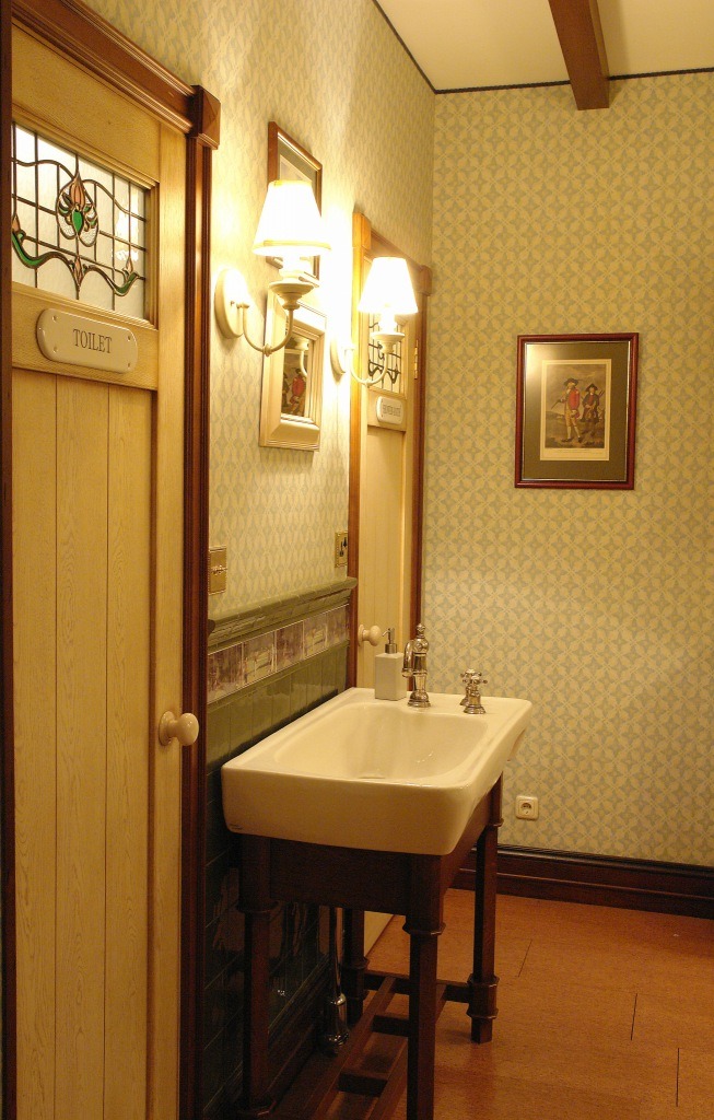 2008 年高尔夫俱乐部室内设计-12