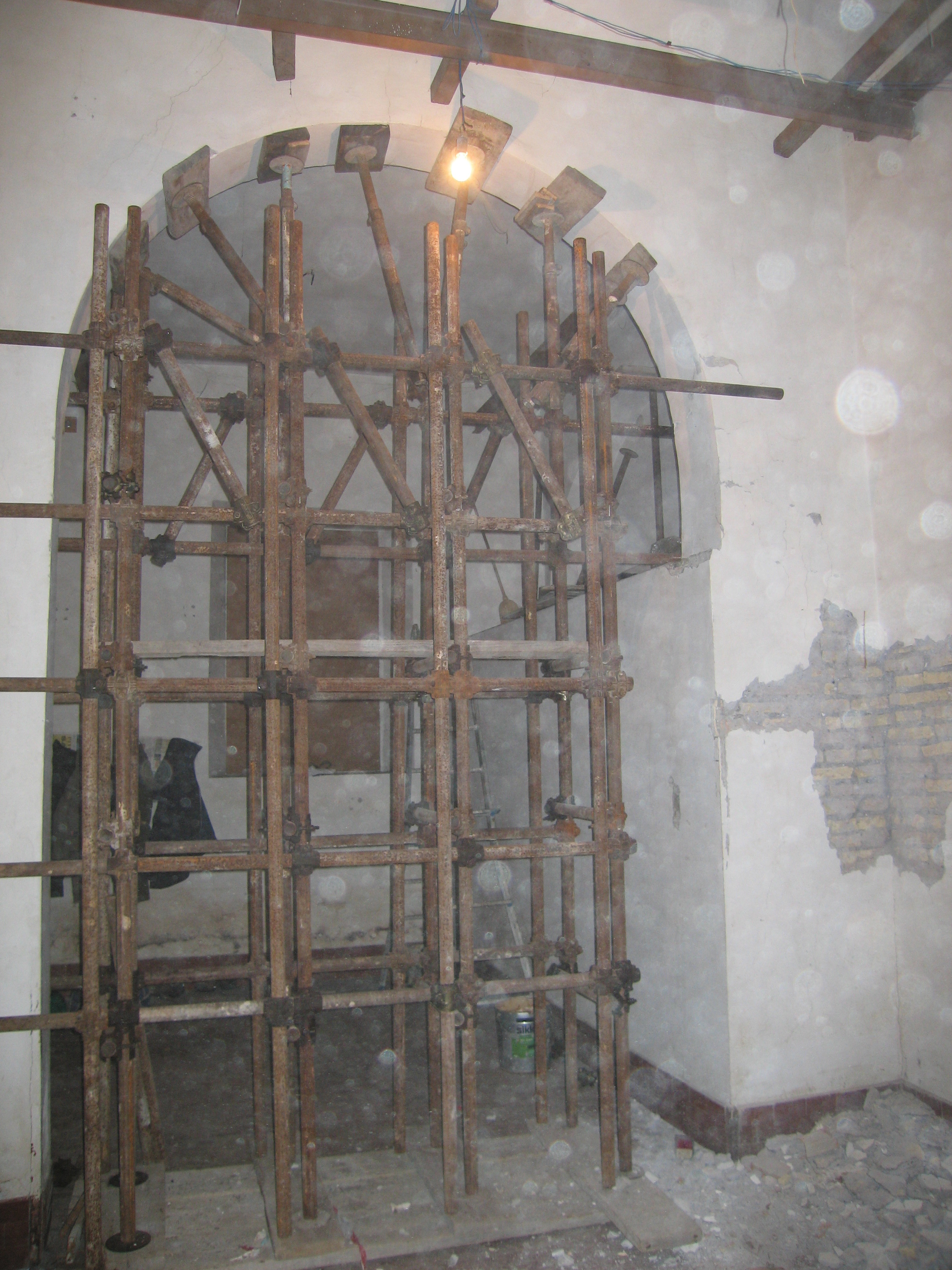 2007 年罗马历史建筑结构加固修复案例-132