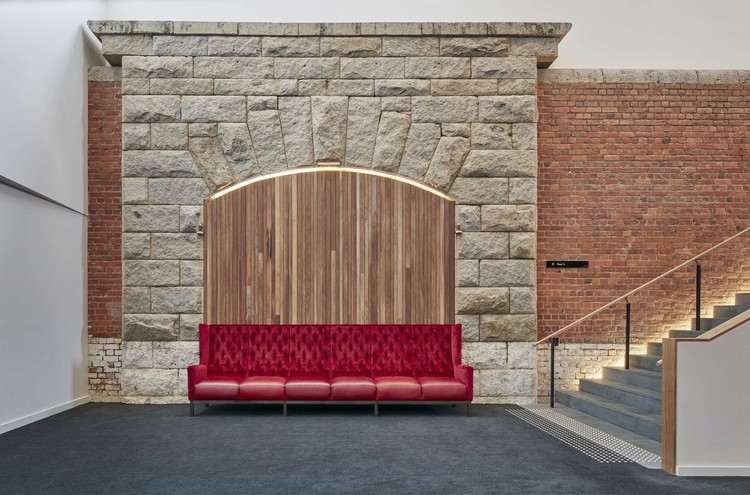 乌伦巴拉剧院 · 监狱遗址的华丽变身-42