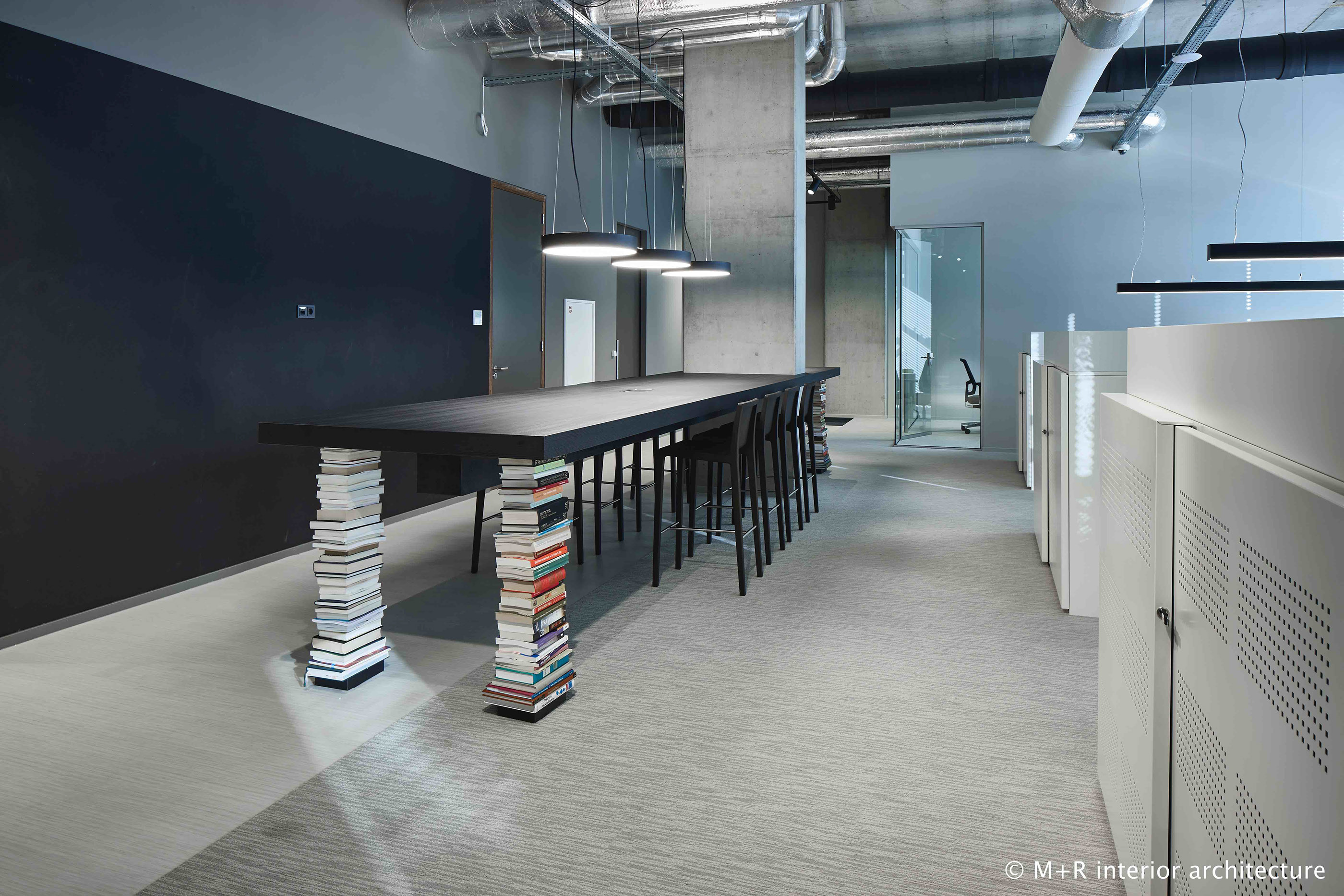 灵活空间书店 | 融入市场的创新设计-17