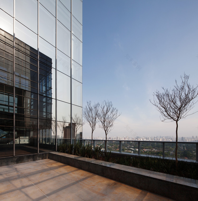 奥古斯塔公司-19