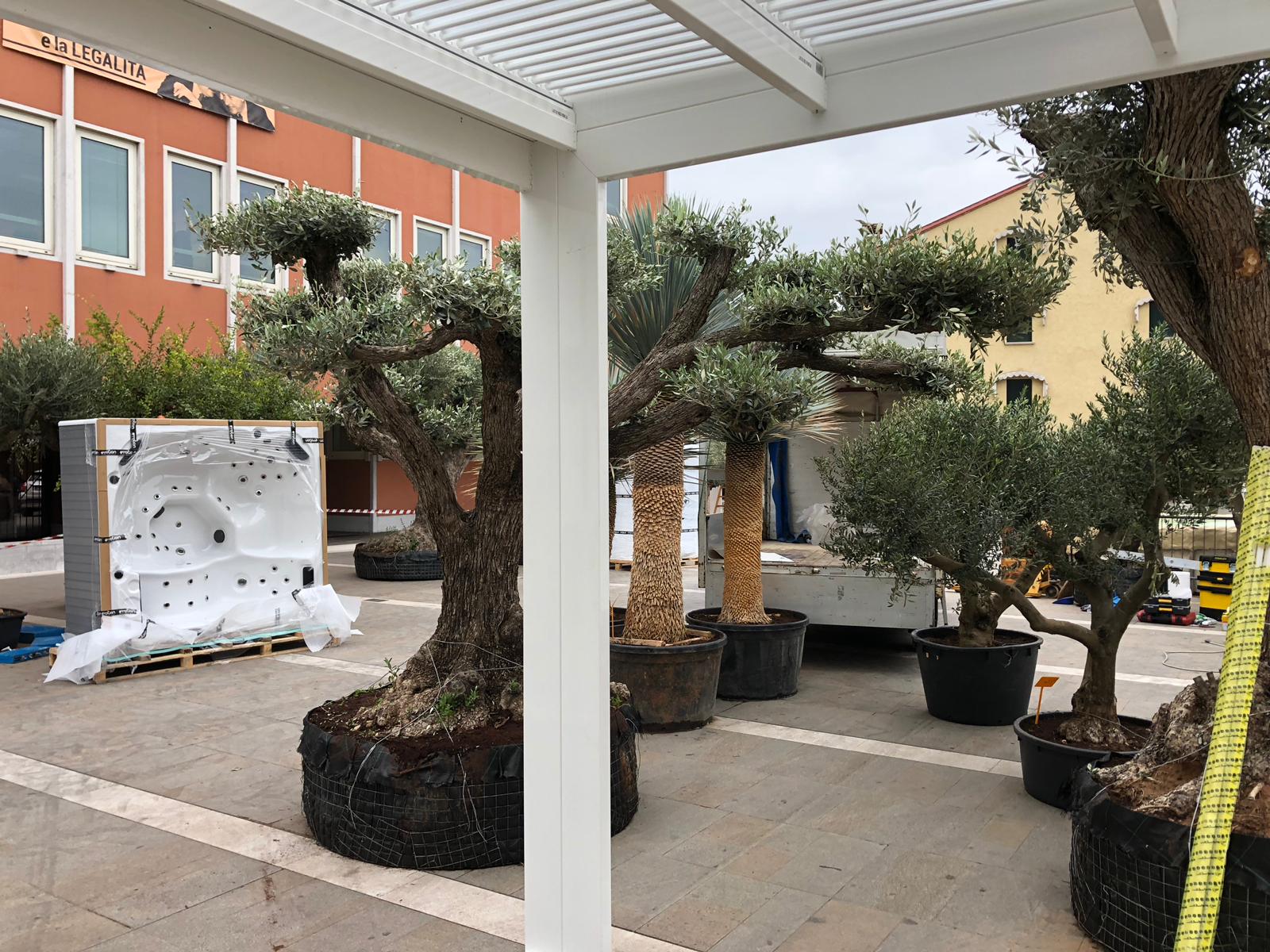 智能花园广场 · 绿意盎然的意大利风情-3