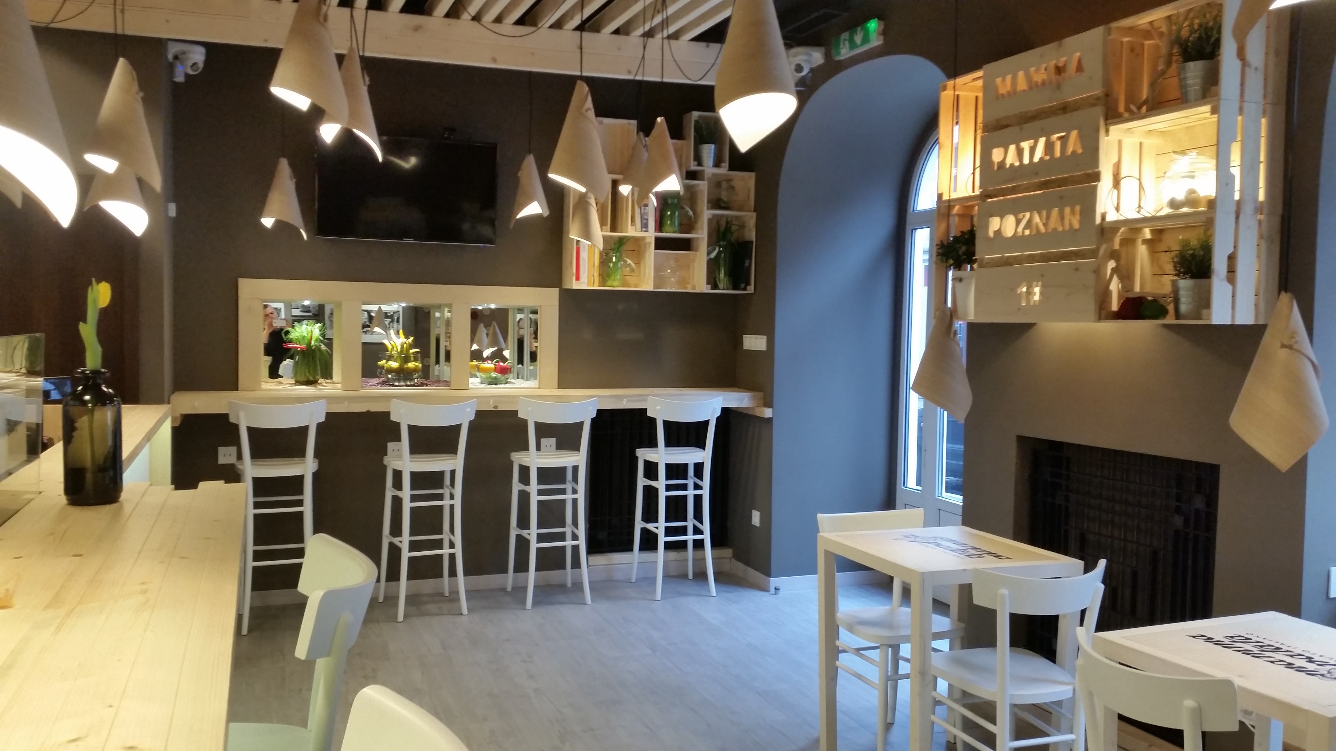 Mamma Patata 餐厅设计-47