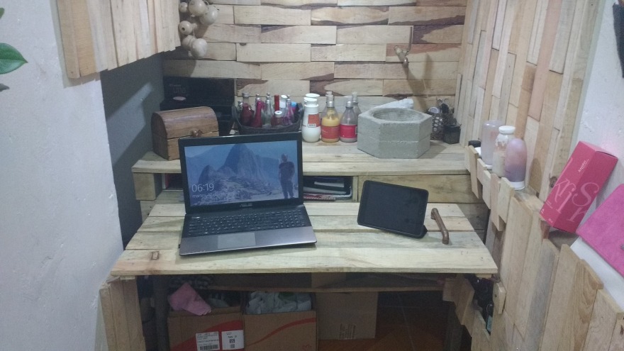 环保可持续的香水化妆品店设计-10