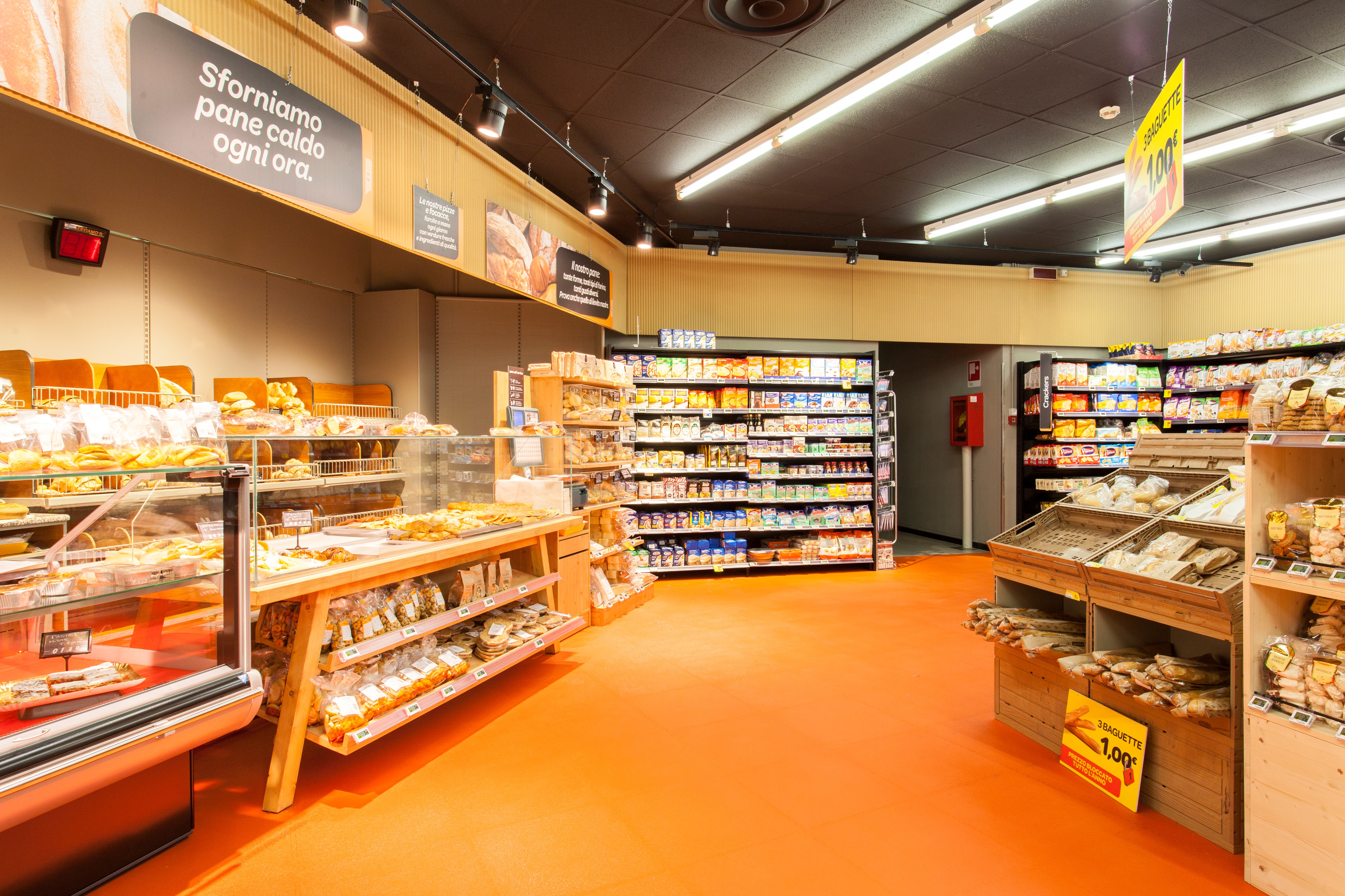 意大利博洛尼亚 Carrefour Market 超市室内设计案例-4