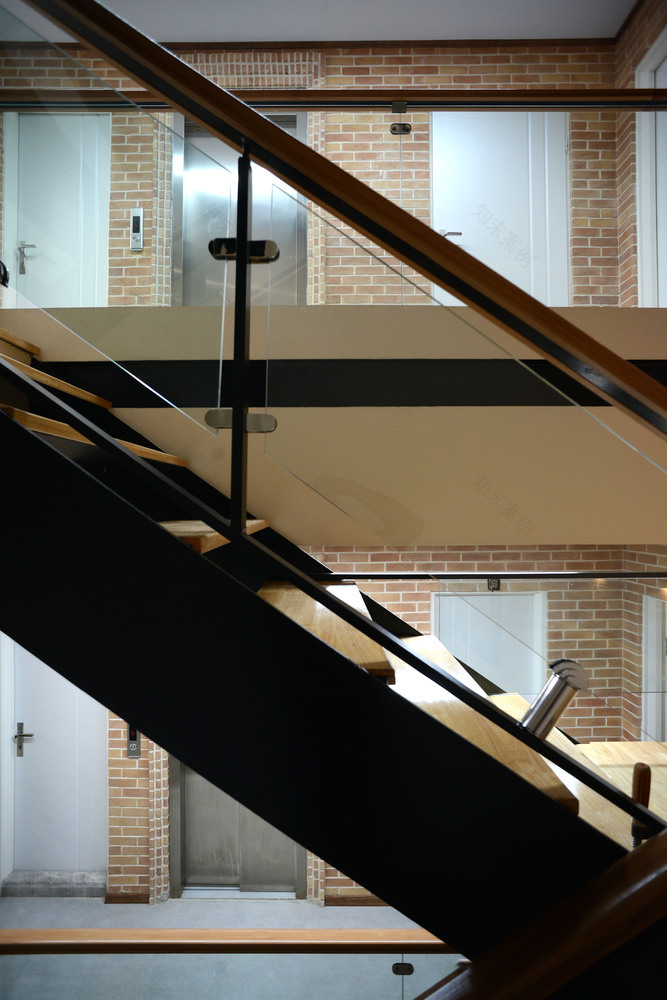 伊朗德黑兰“砖之韵”办公室设计-41