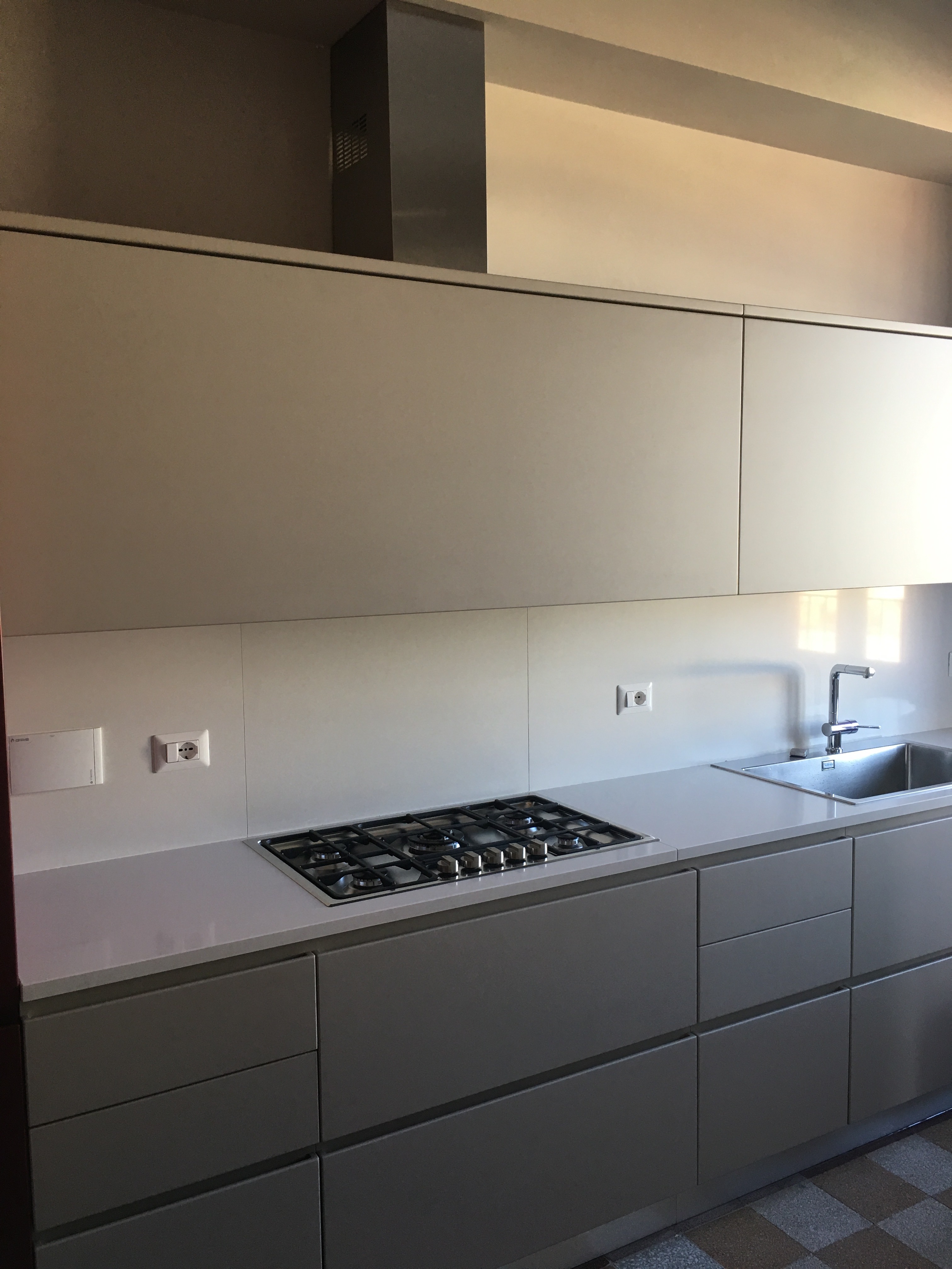 罗马河畔的复古韵味-9