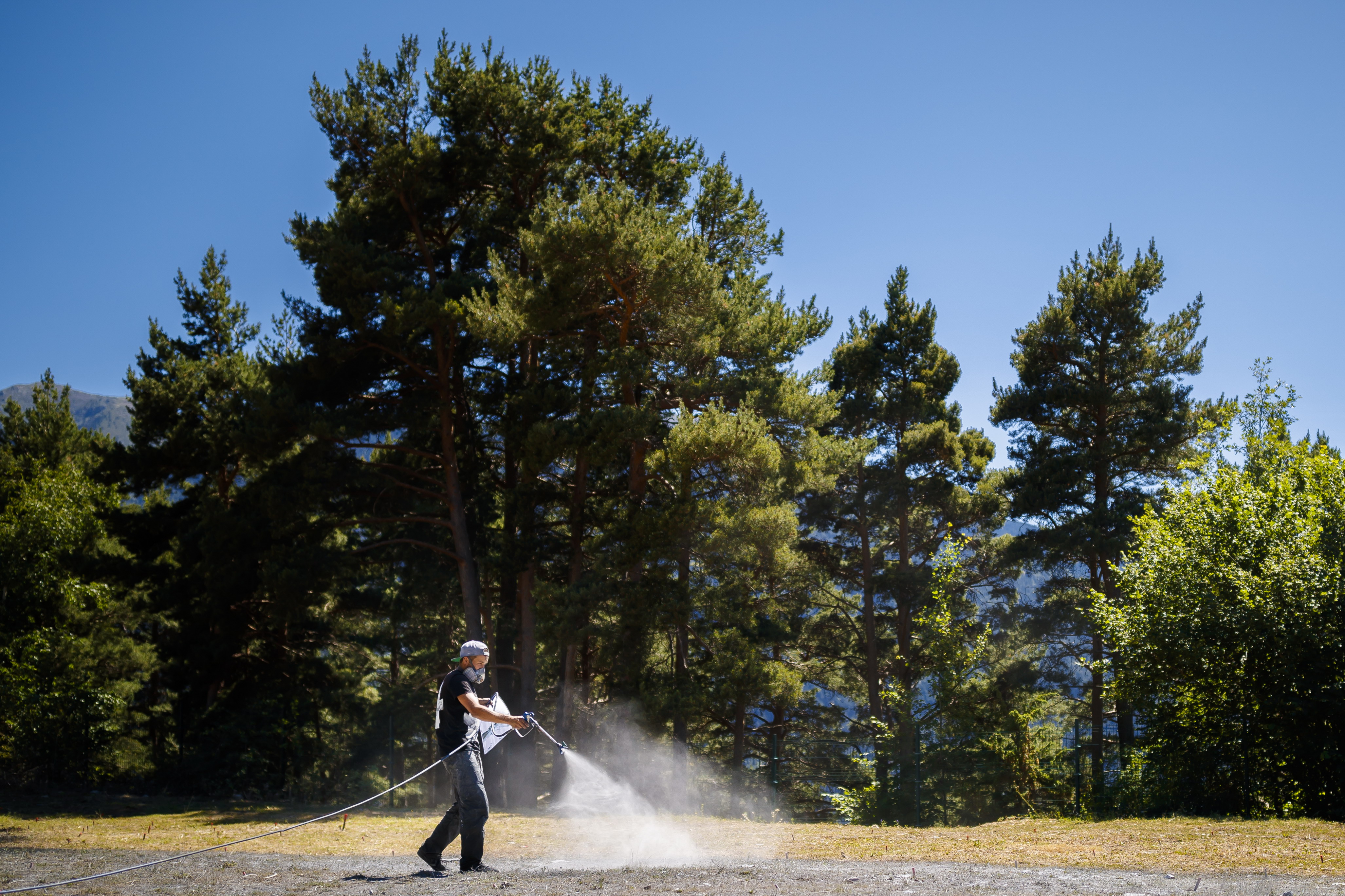 全球最长象征性人链项目 · 生物降解的艺术巨作-12