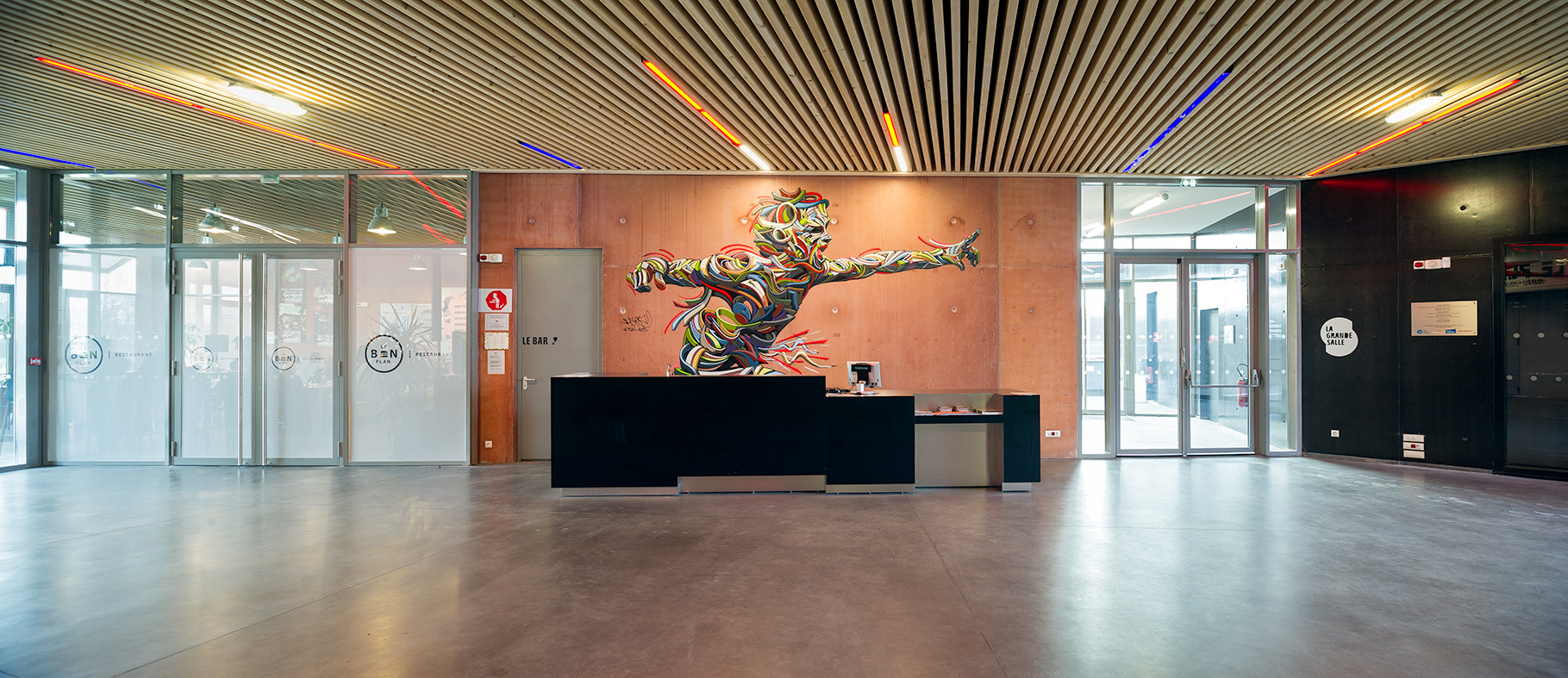 Le Plan II 音乐厅-5