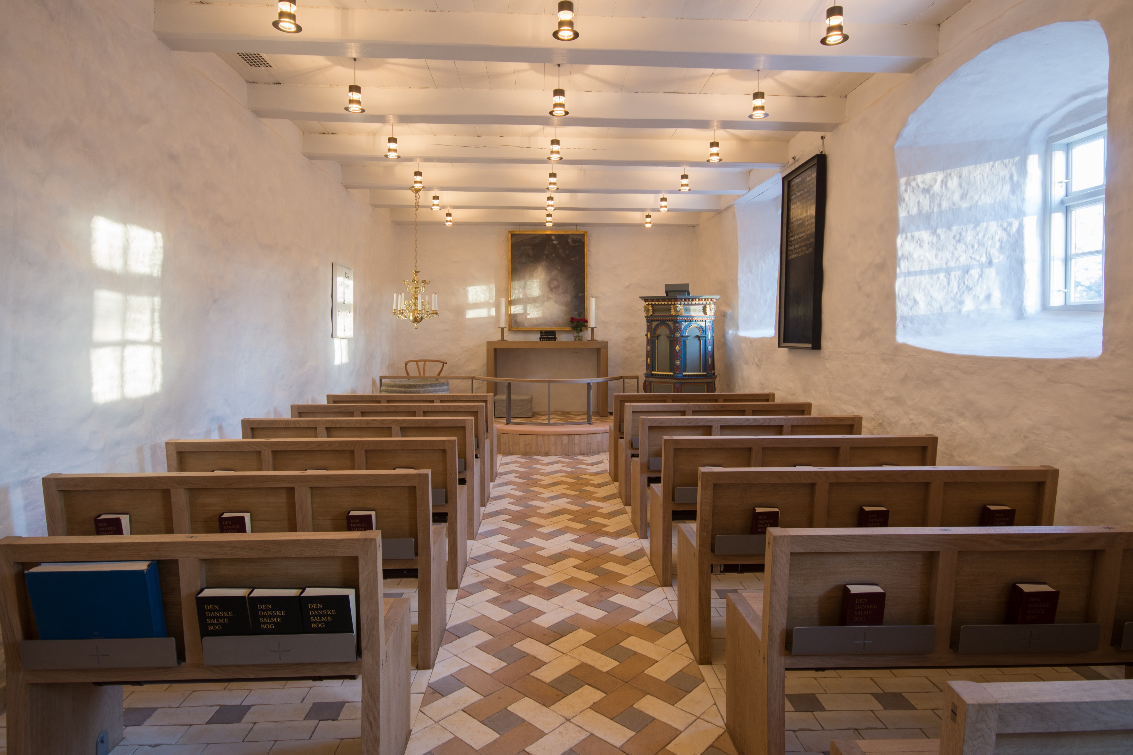 丹麦最小教堂的现代复兴-3