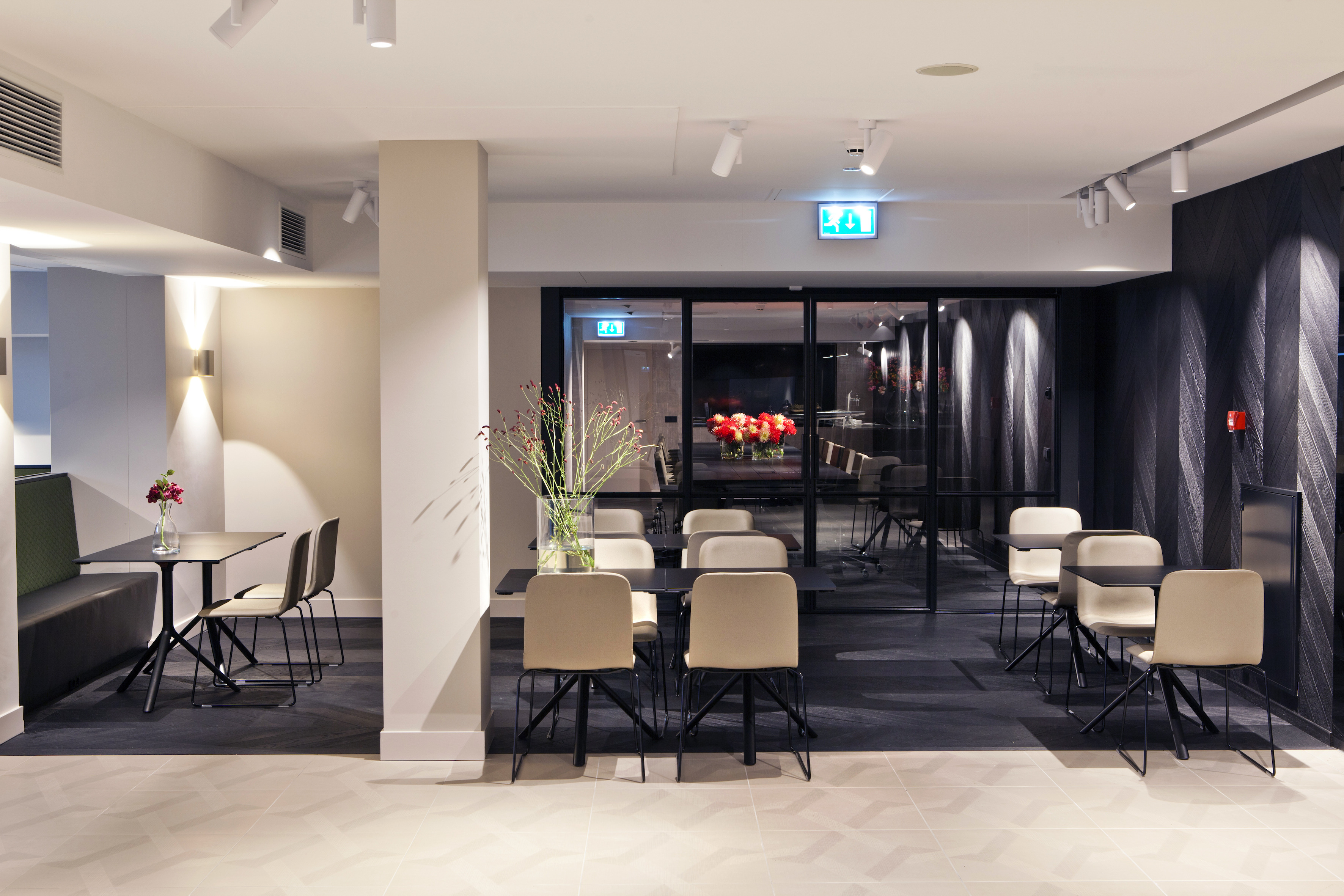 可持续之美的剧院地下空间改造-19