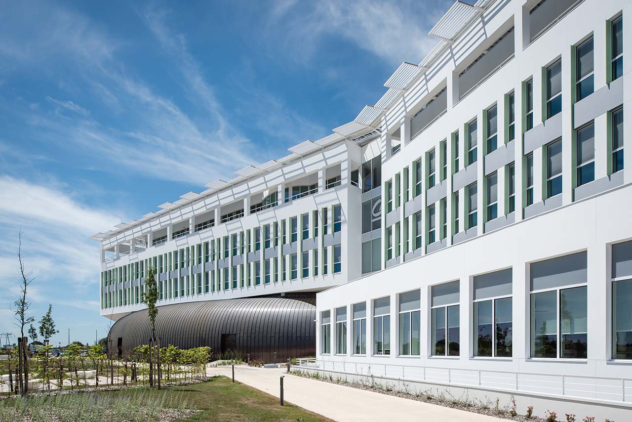 法国 Credit Agricole Poitou 企业总部，现代与古典的完美融合-14