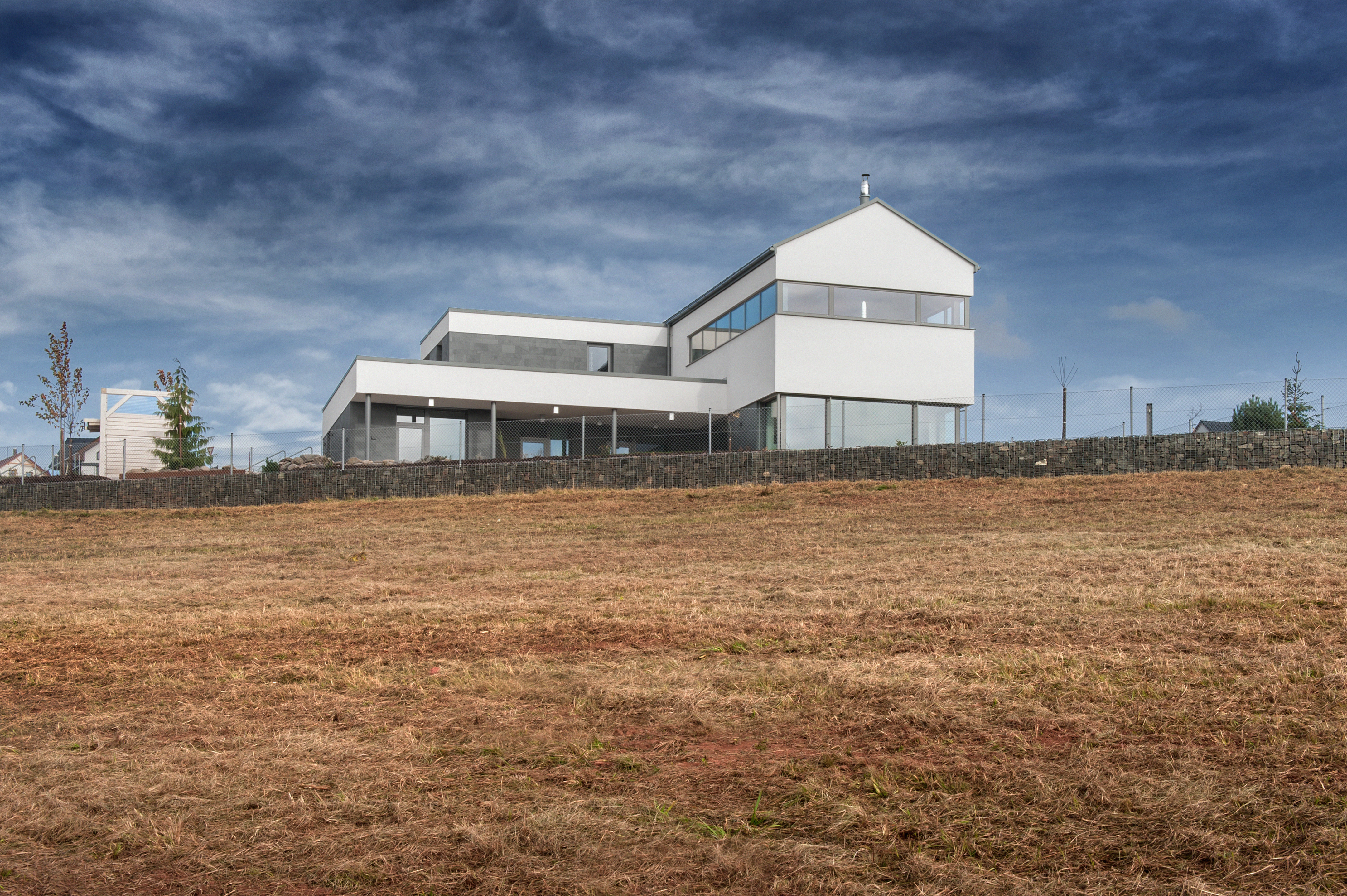 无障碍家庭住宅，融入自然美景-0