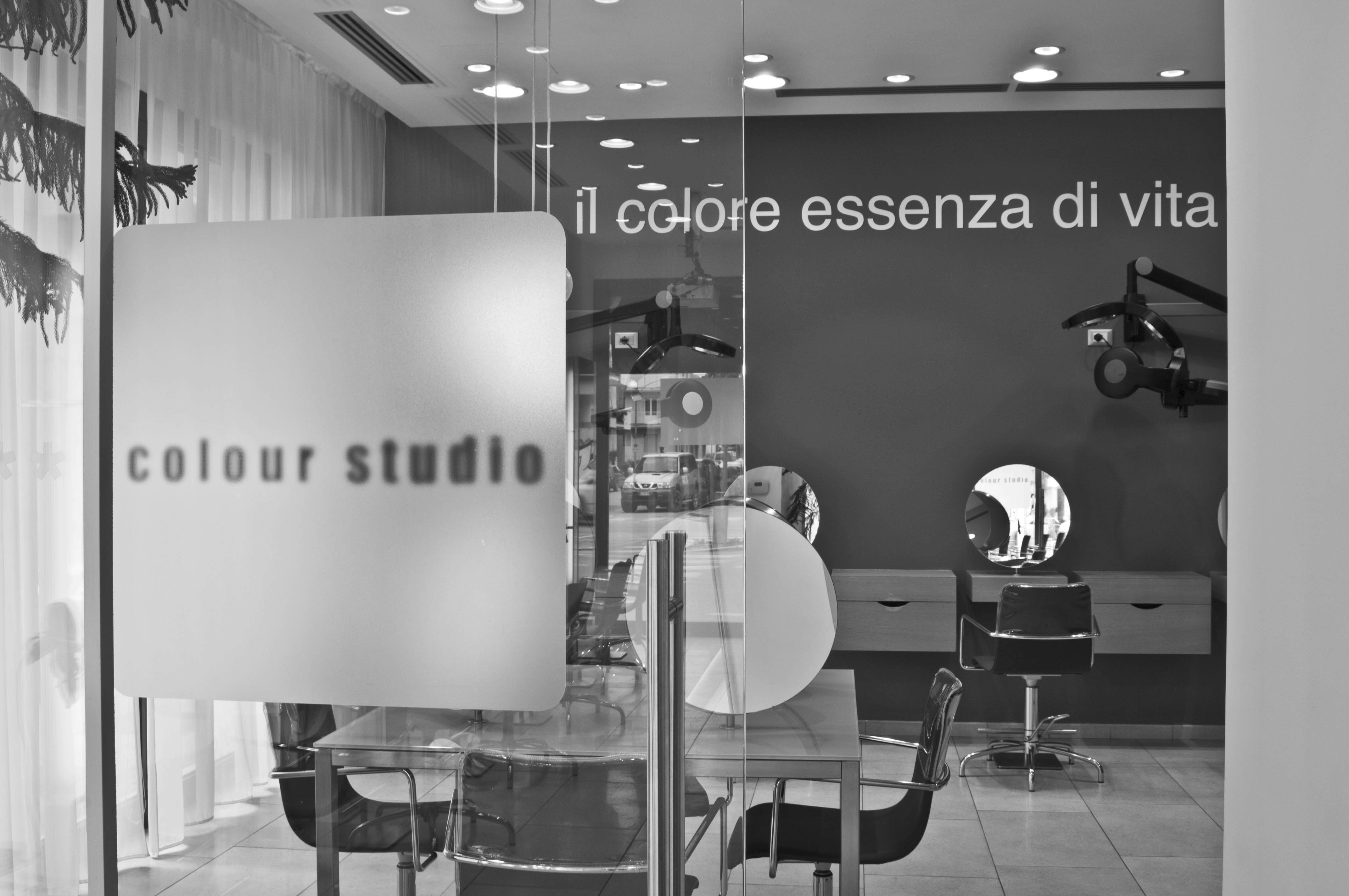 S 和 N 我理发店-16