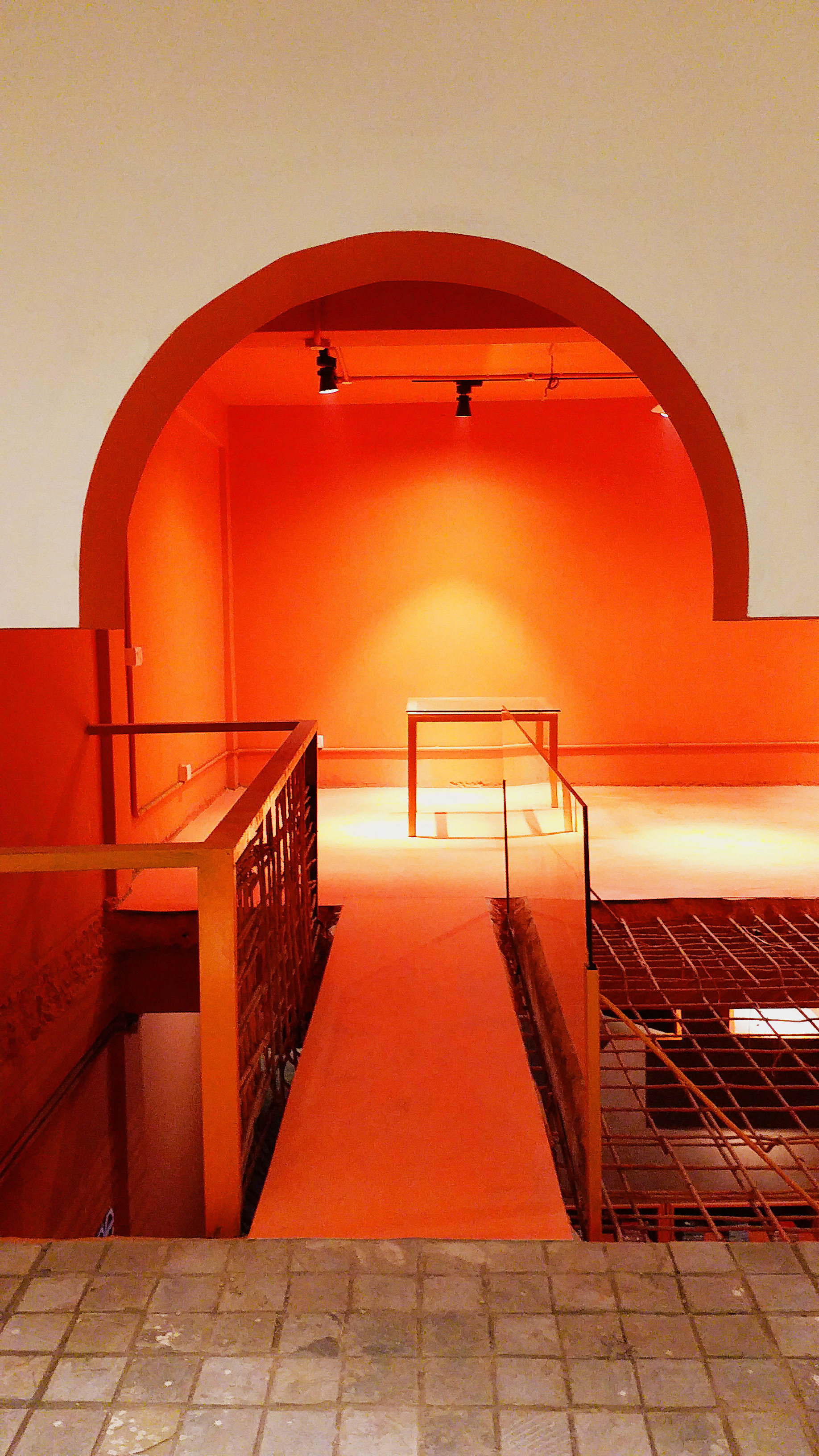 旧工厂变身为学校的设计奇迹-15