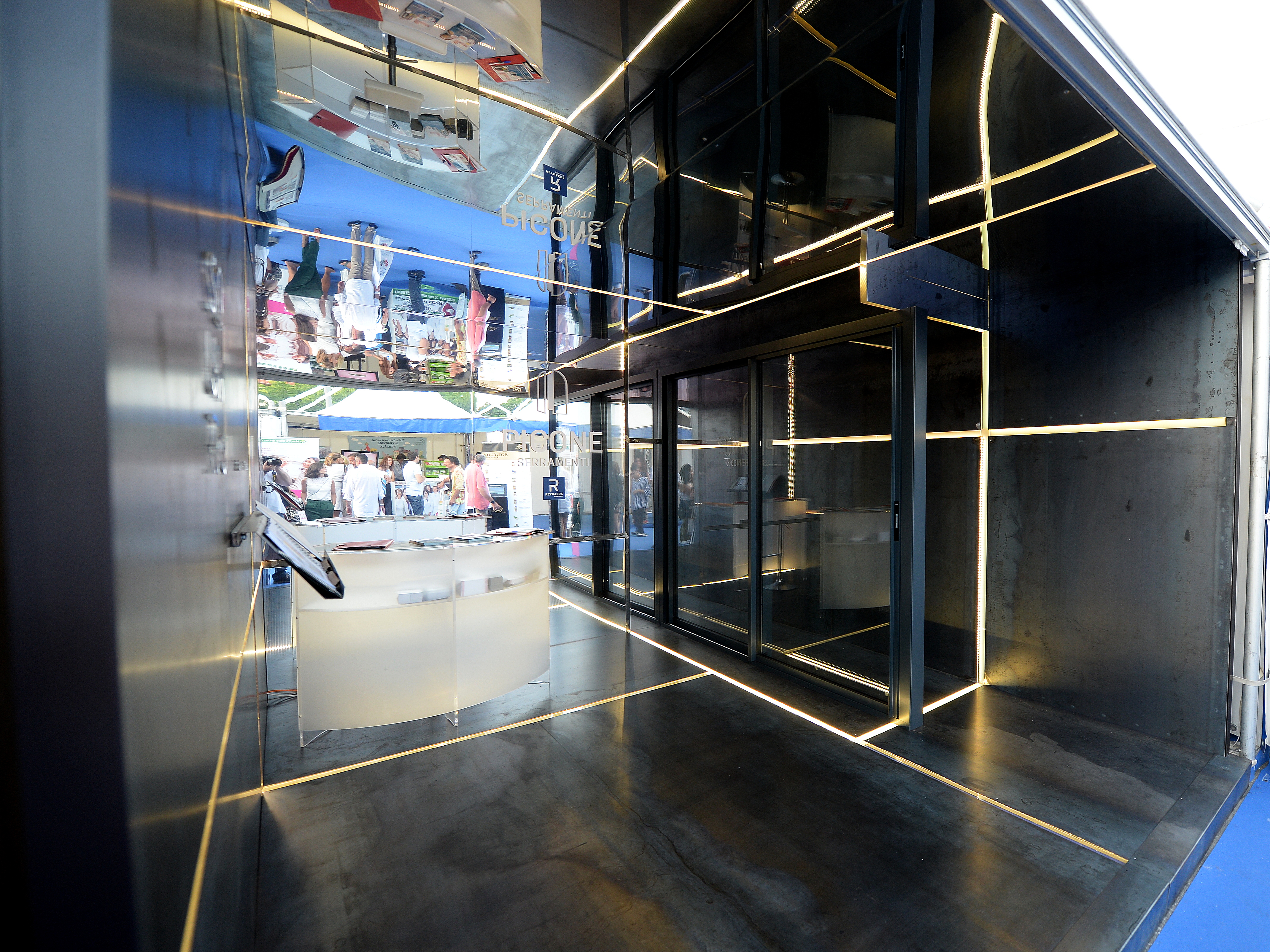 雷诺尔铝业展示馆-0