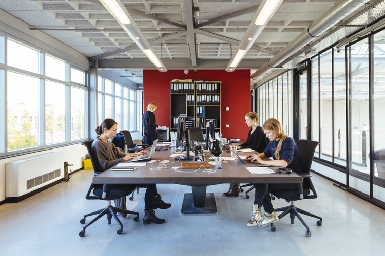 梦幻工厂 · 鲁塞加德翻新荷兰废弃玻璃工厂-12