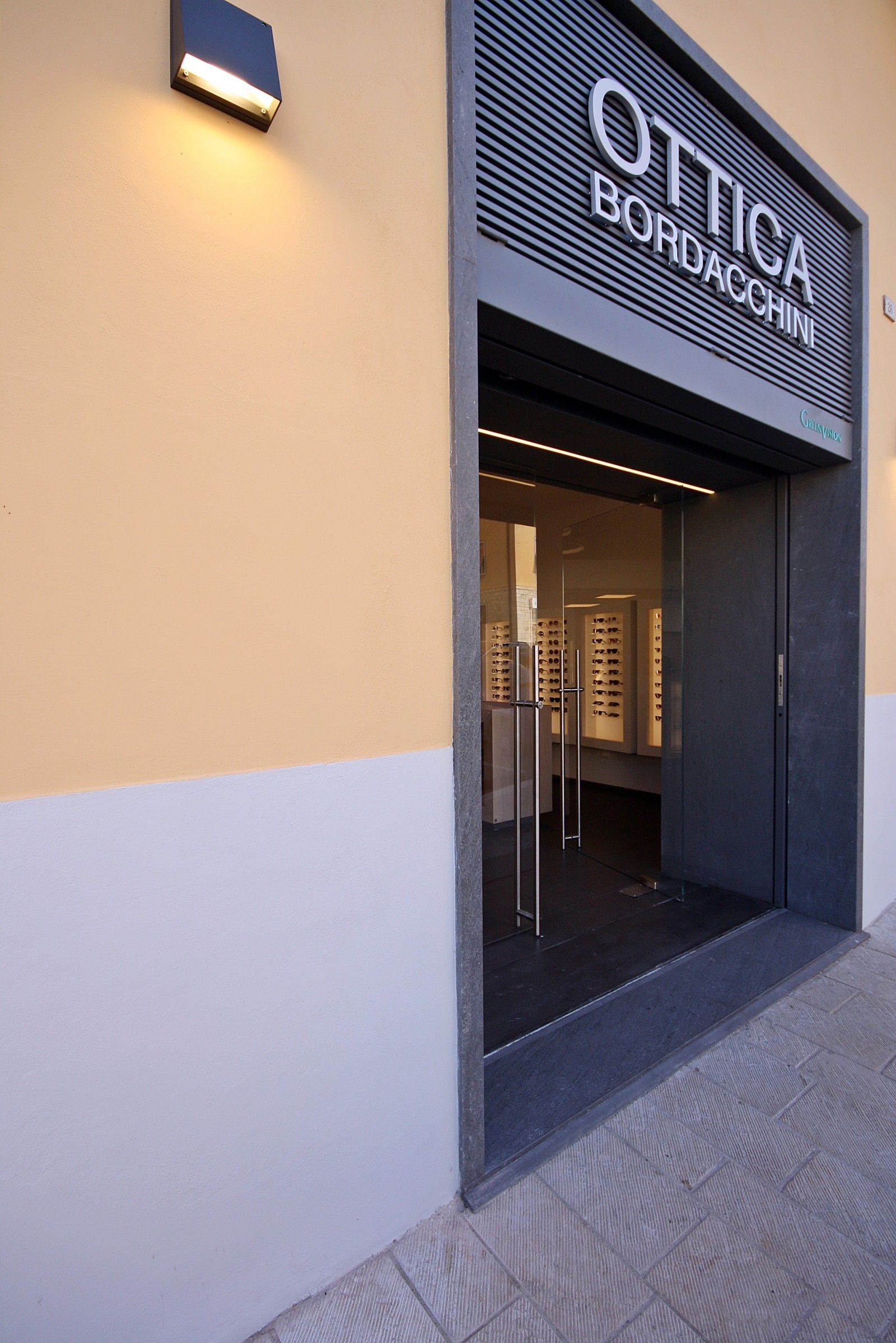 NEGOZIO OTTICA 光学商店-21