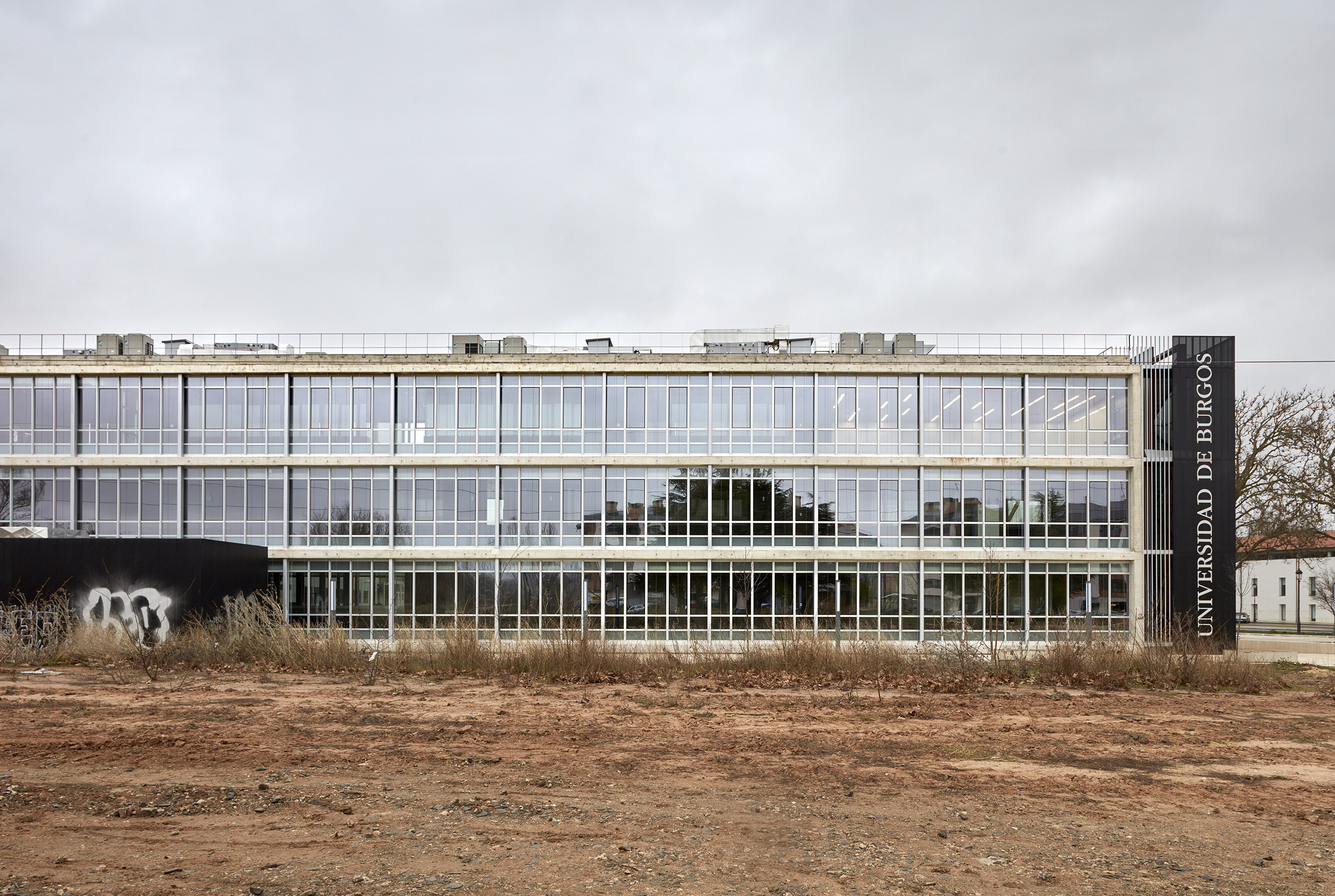 Burgos 大学食品生物技术研究中心-13