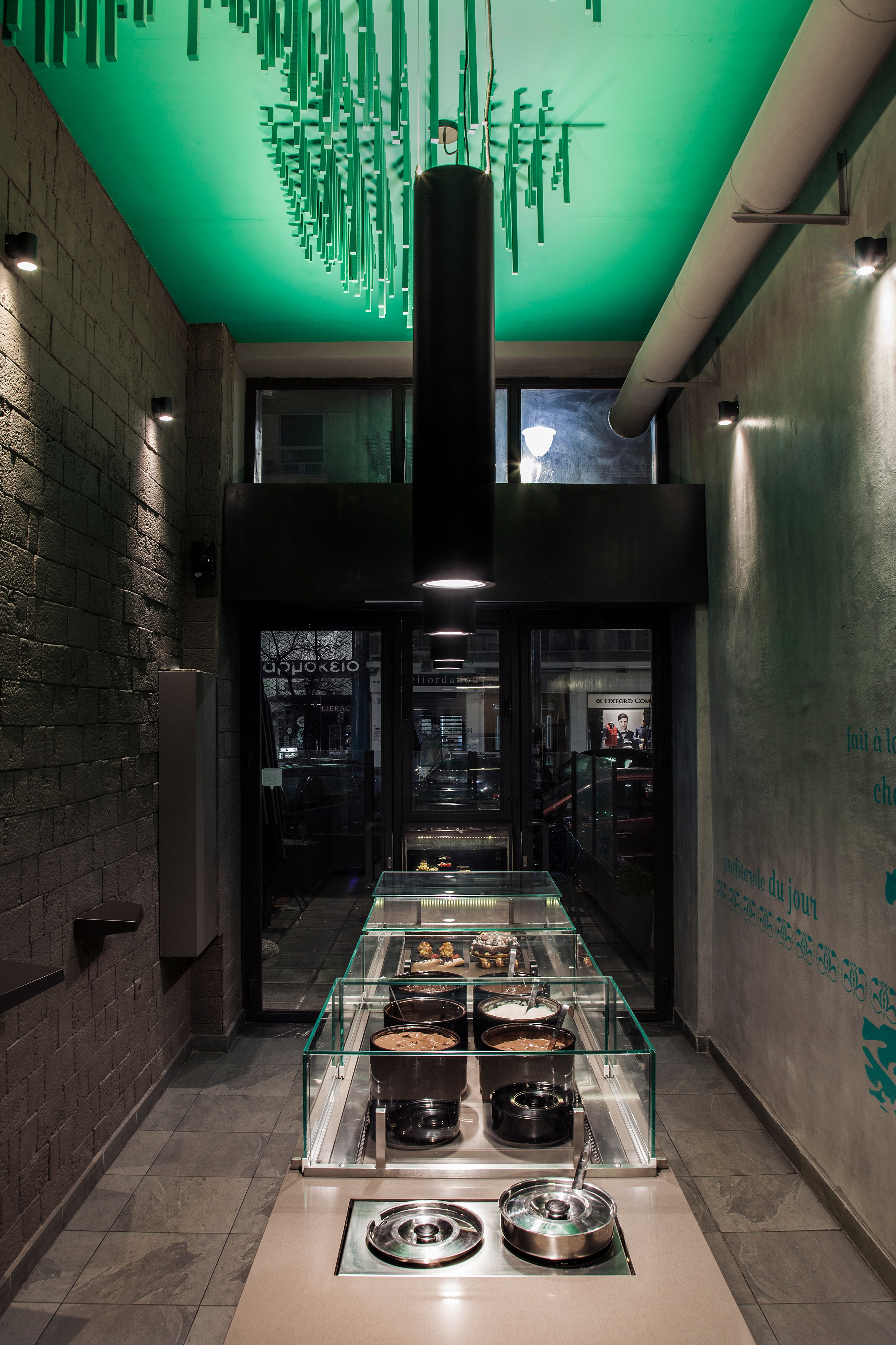 2016 年完成的周 real 咖啡馆室内设计-4