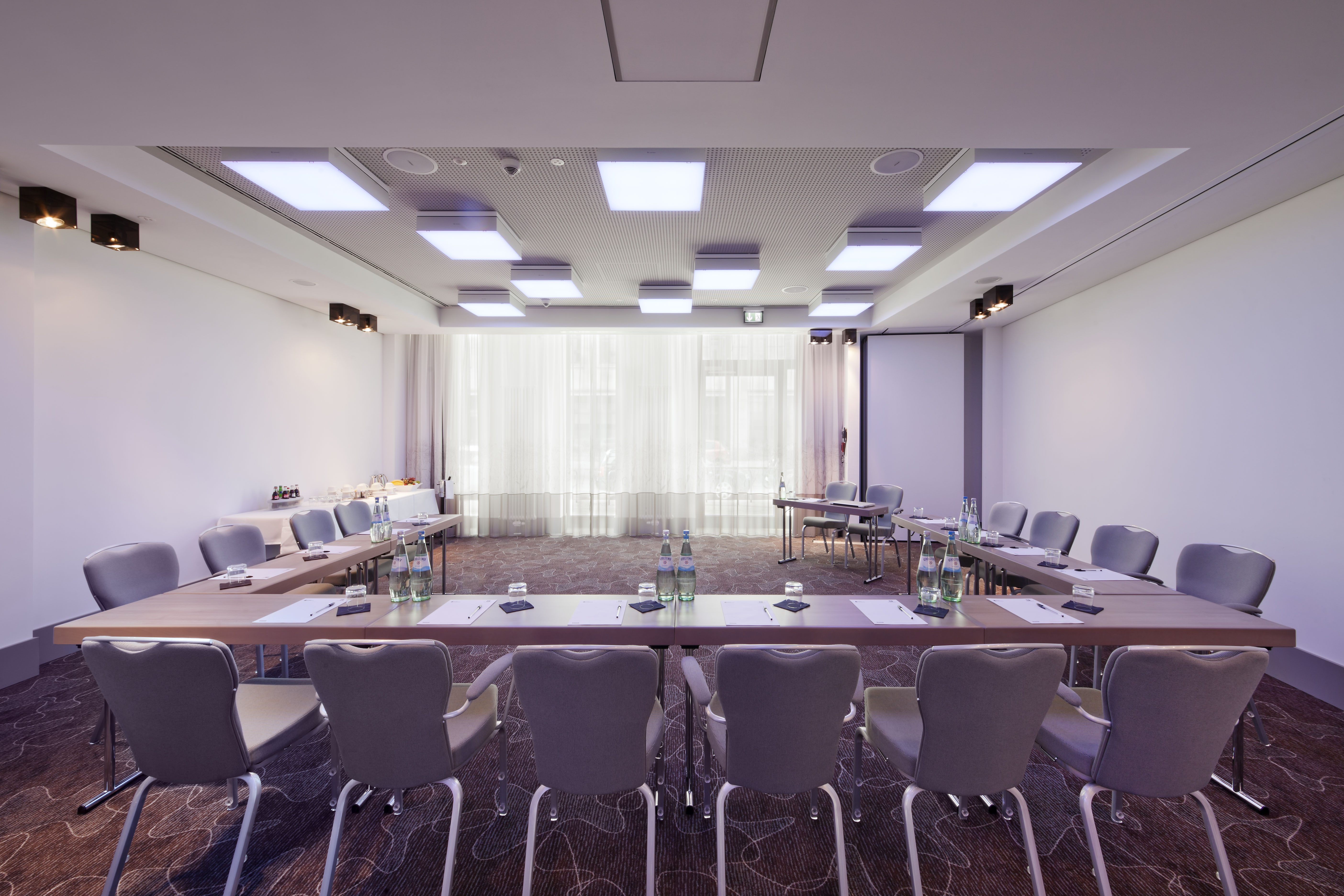 Hotel Indigo Centre Alexanderplatz-12