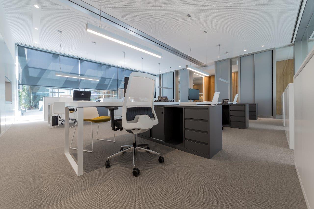 西班牙 AUTIS 公司总部，现代工业风室内设计-29