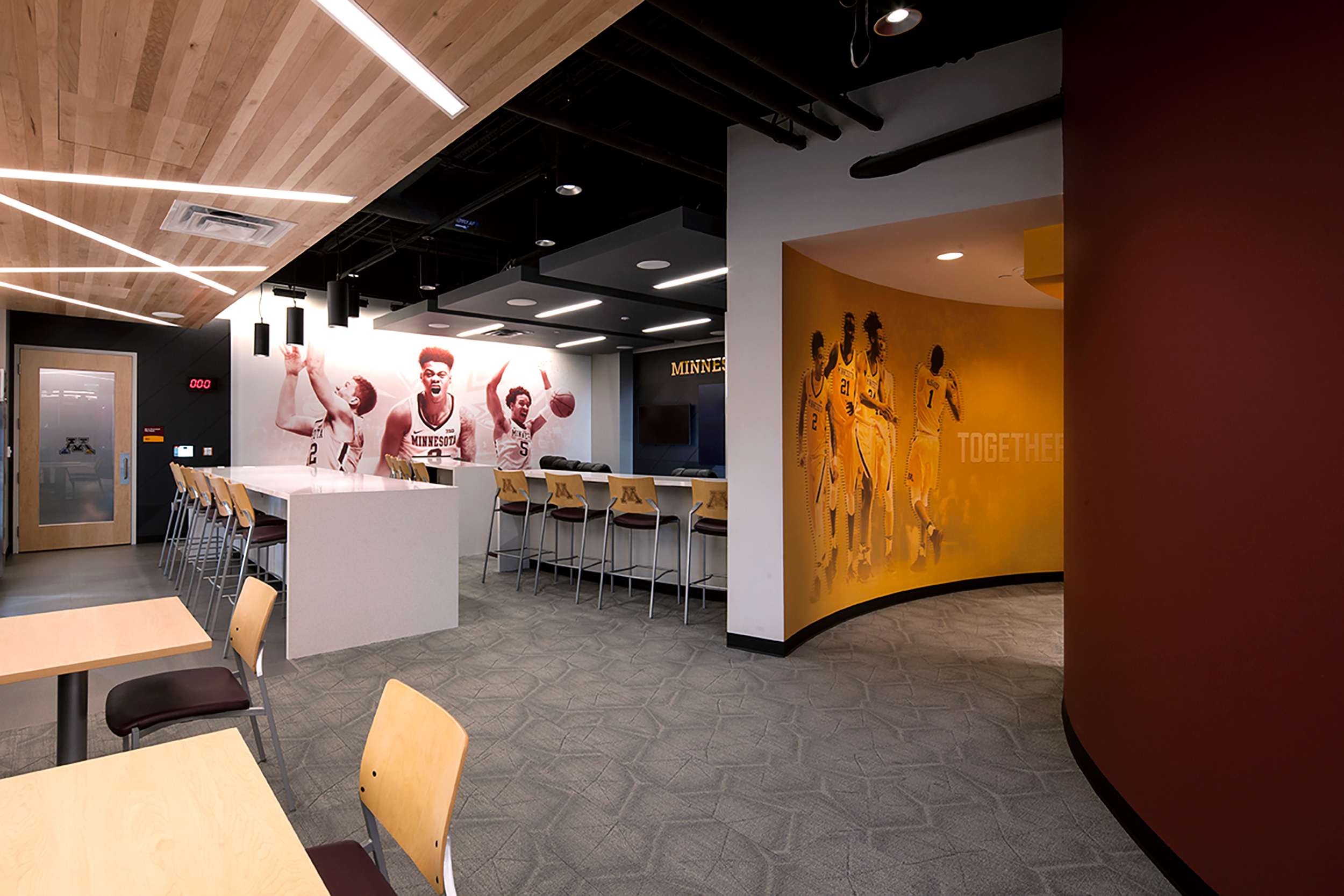 明尼苏达运动员村-7