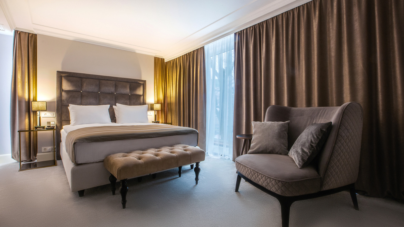 莫斯科 Kadashi 别墅酒店 · 历史建筑的优雅转身-11