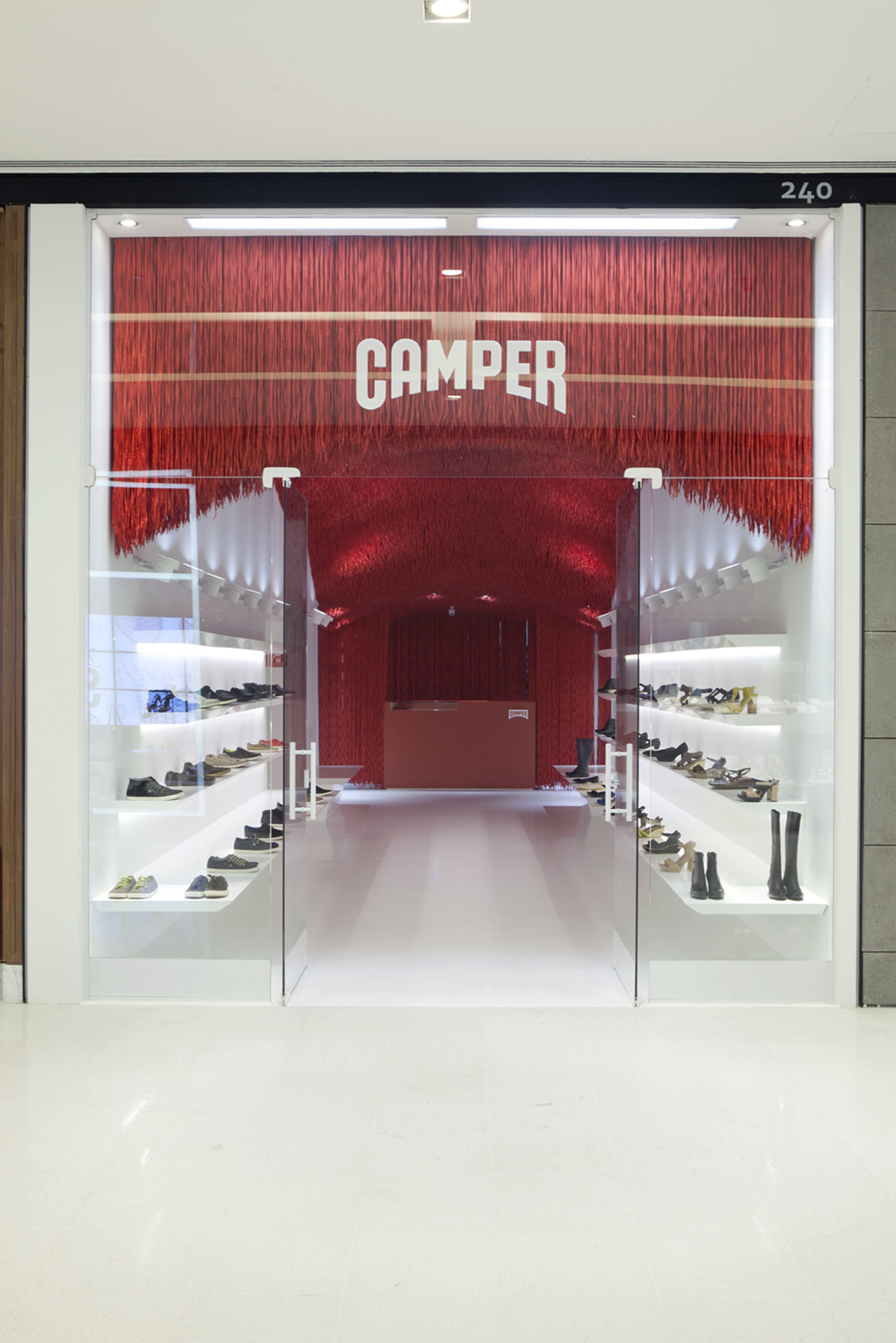 露营者在一起 巴西 圣保罗-8