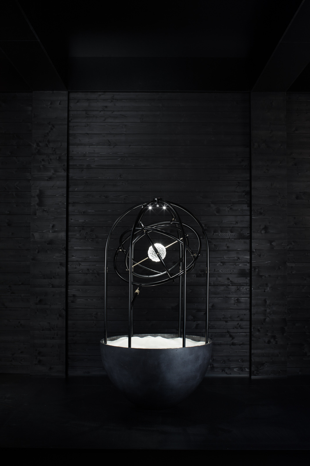 维也纳 Vasku & Klug 工作室“水晶自动机械”光装置-11