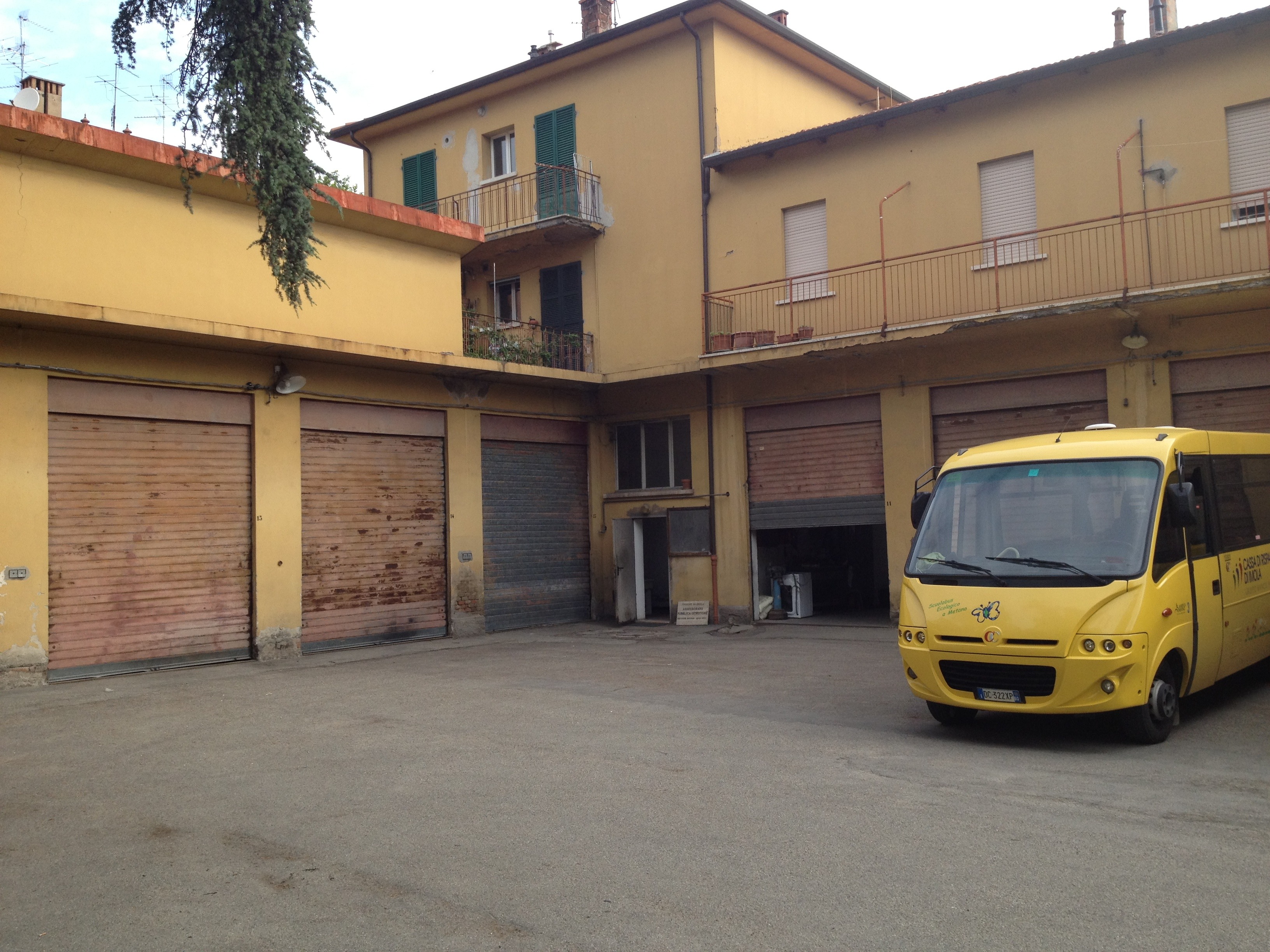 意大利 Imola 镇“Ex Beccherucci”项目,绿色办公空间与户外连接的典范-25