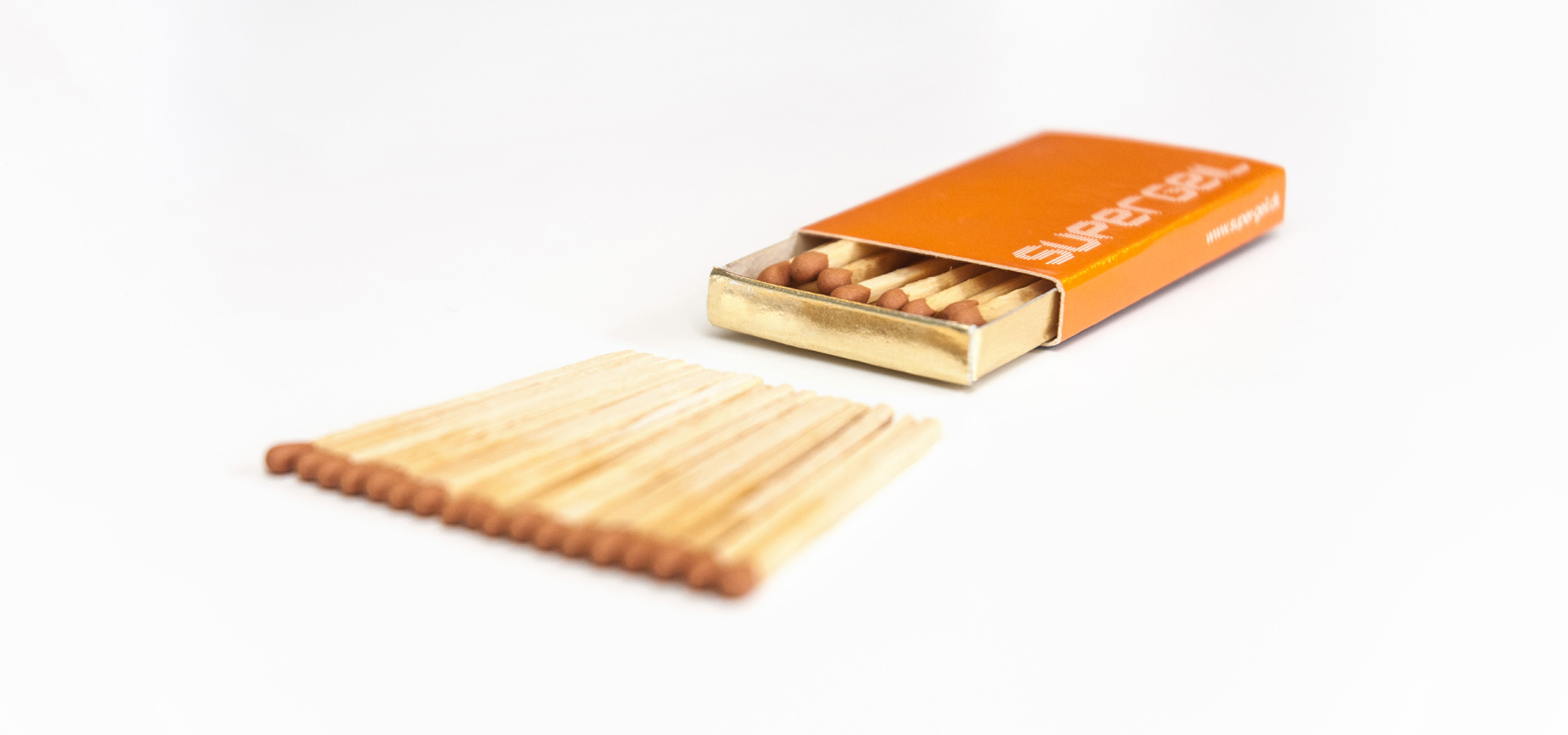 活力曲线概念咖啡厅设计-10