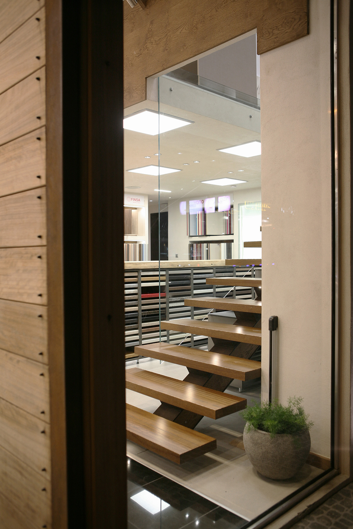 Timber Store 木质空间的艺术魅力-35