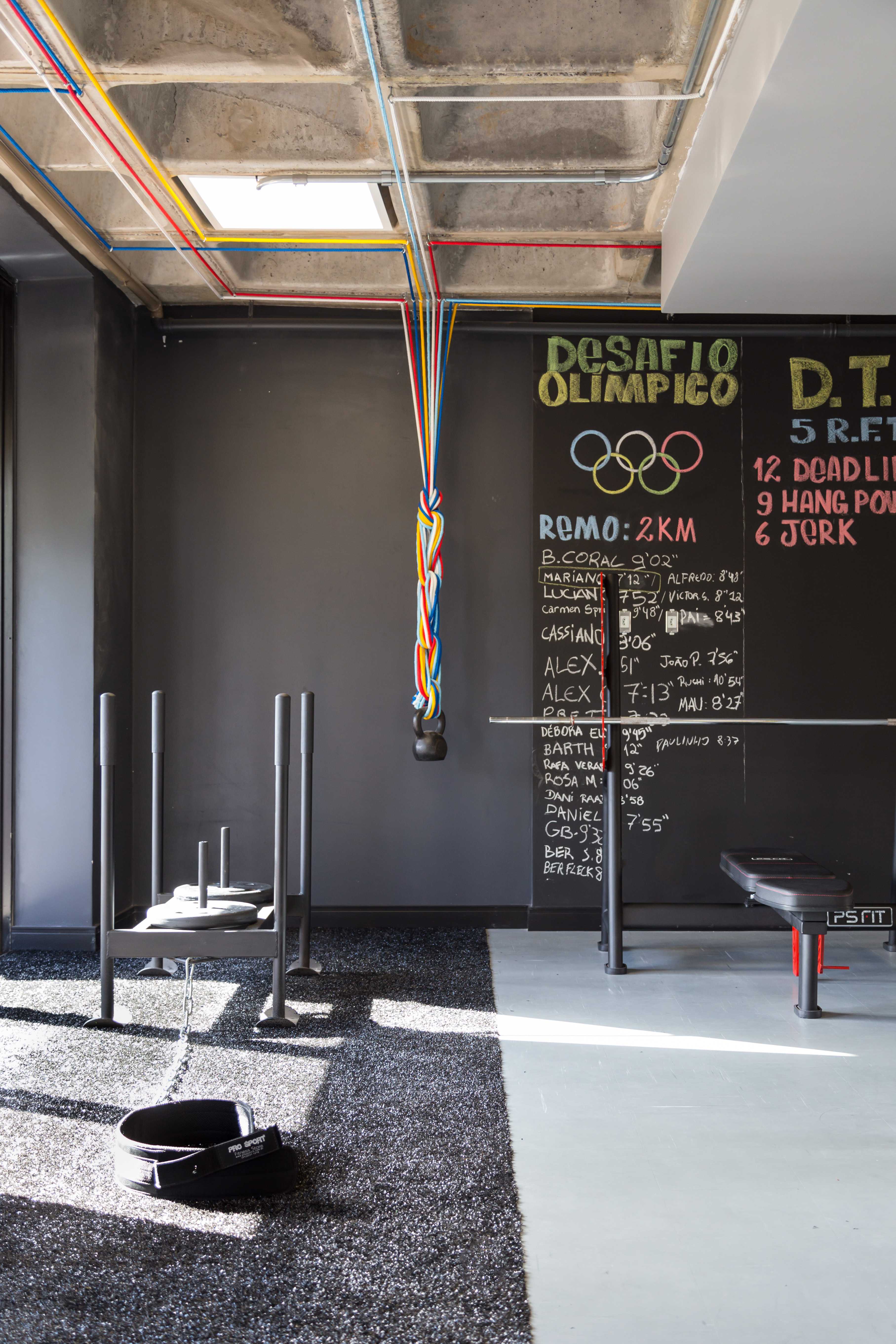 工业风运动工作室,原汁原味的设计魅力-46