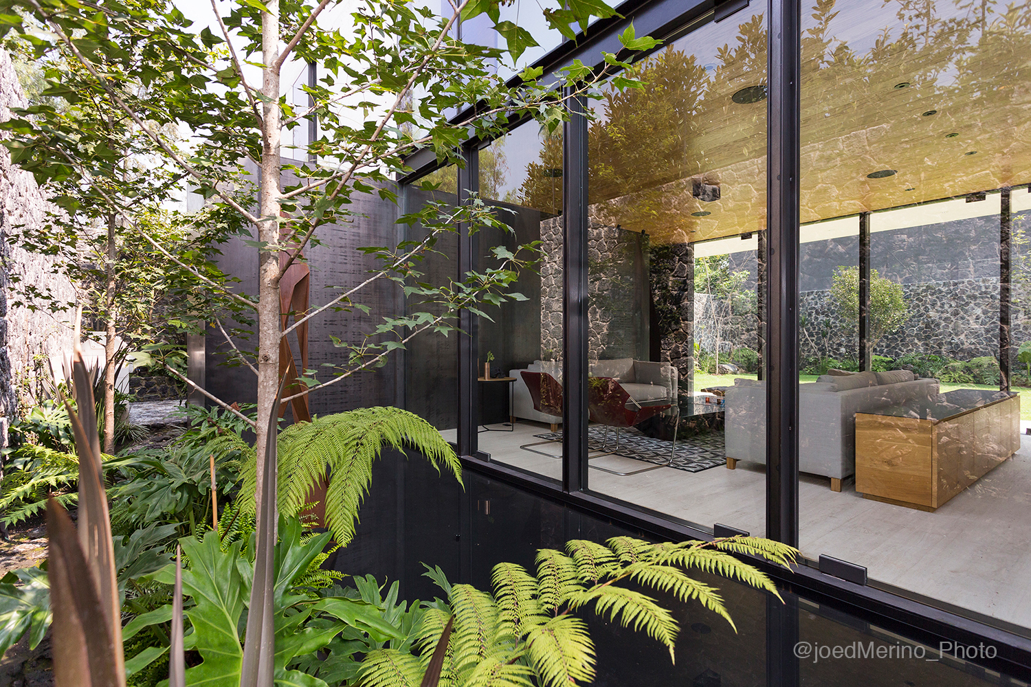 自然光通风的浴室设计-16