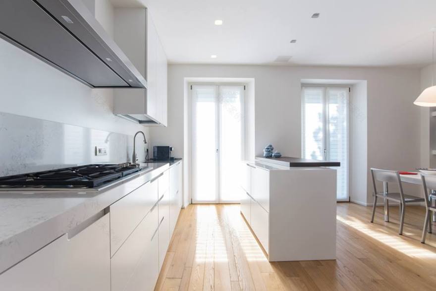 历史建筑中的现代复式公寓-3