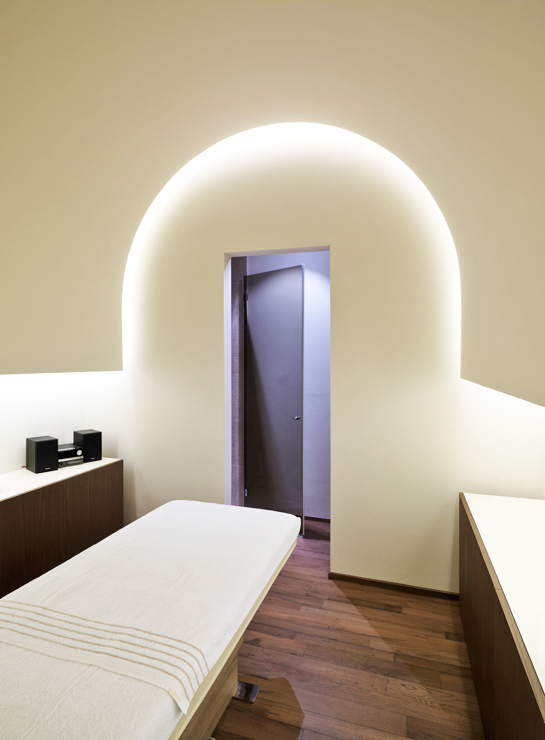 博尔戈卡多内加-0