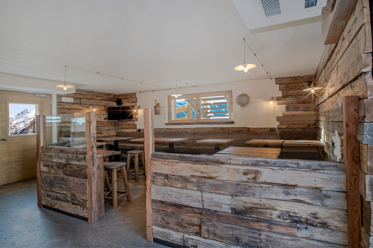 雪山之上的温馨猫舍——La Tana del Gatto 餐厅设计-63