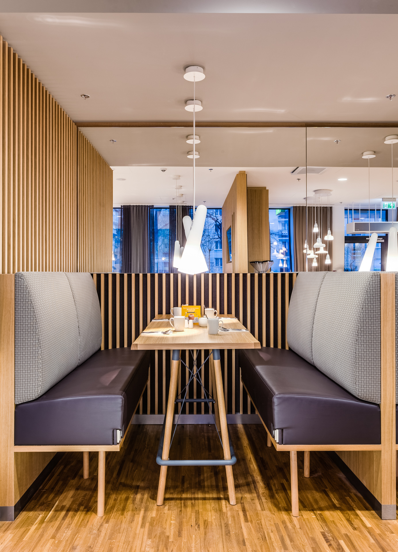 HolidayInn Warsaw City Centre-9