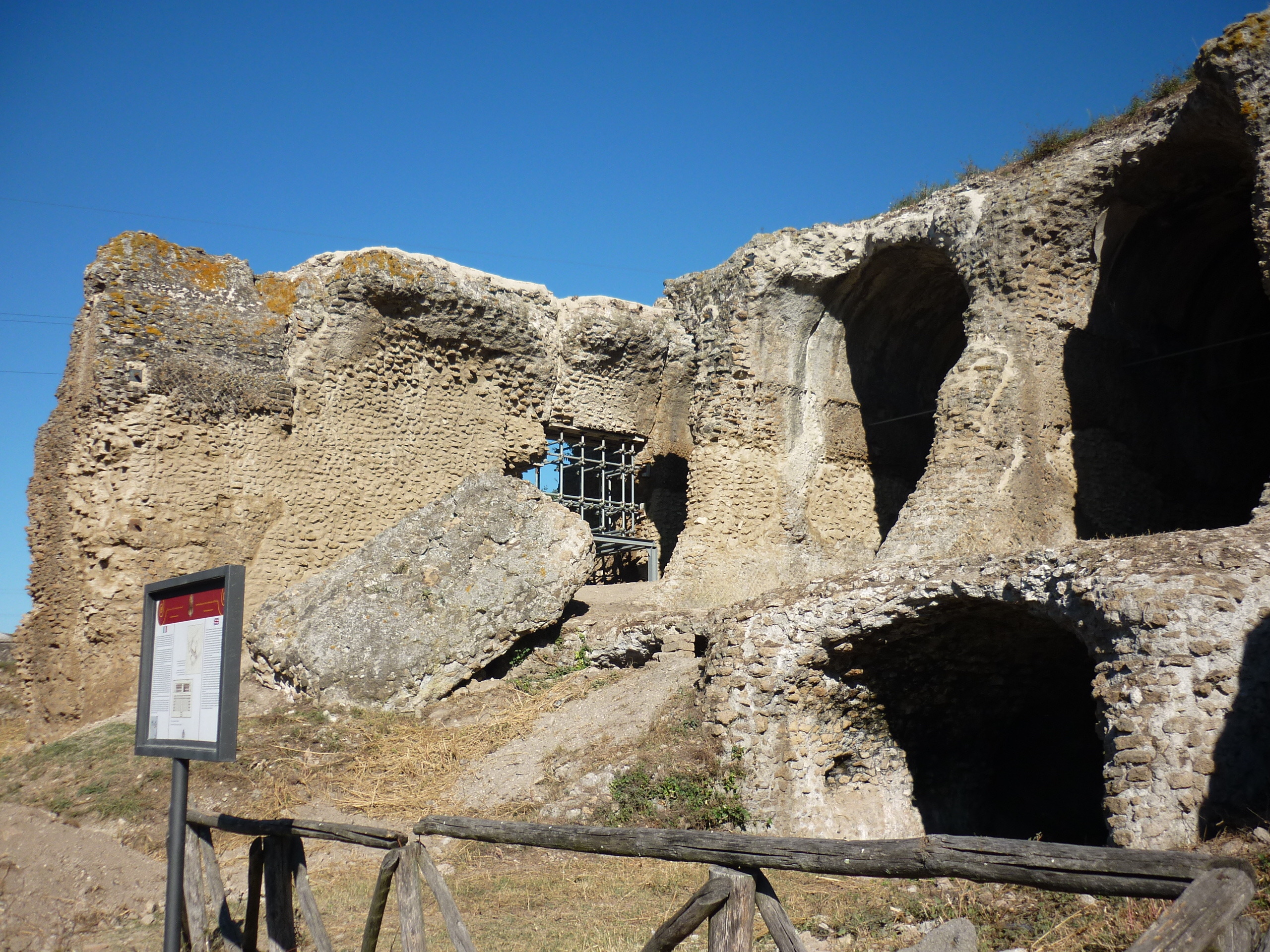 "奥特里科利"古城遗址修复-3