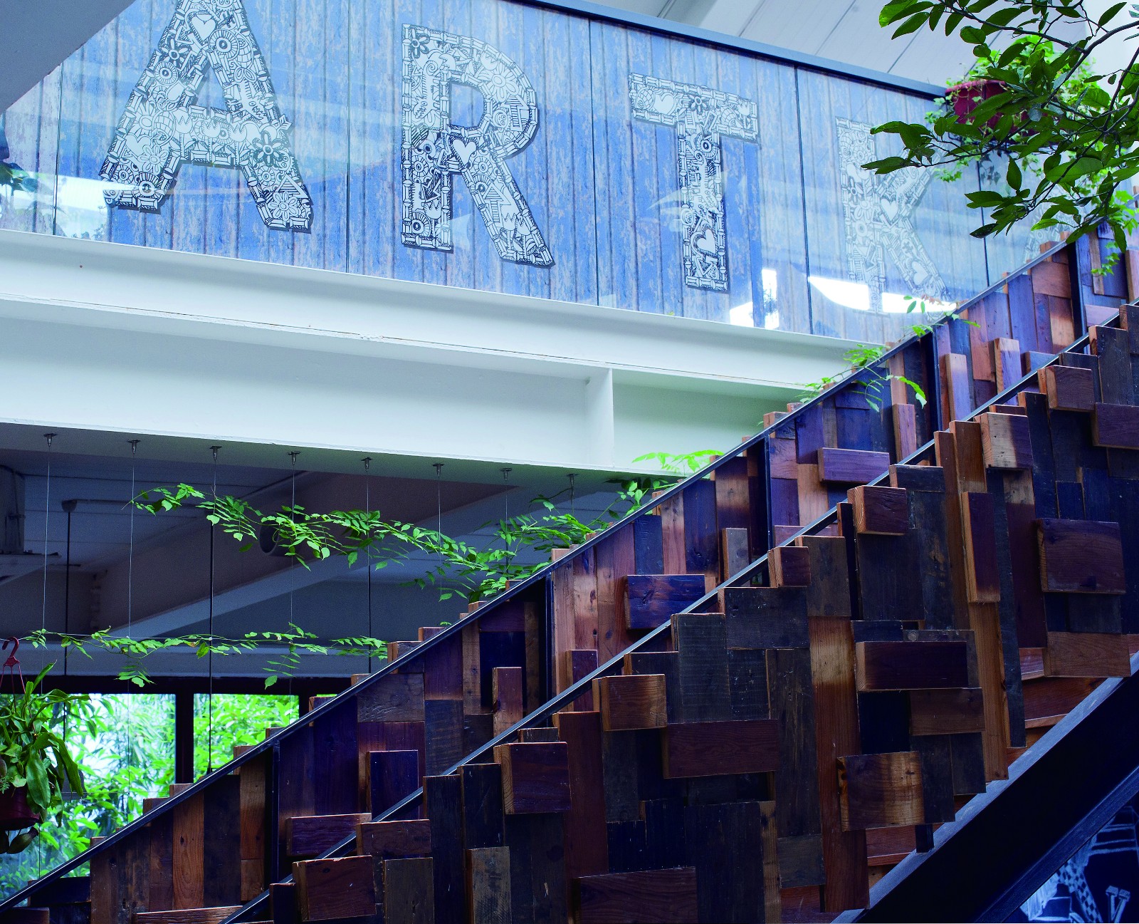 Artka 米拉之家办公空间 | 复古工业风中的自然与创意-18