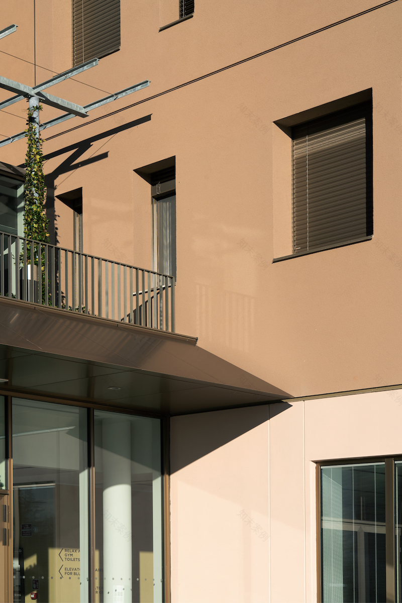 人性和谐绿意盎然的人文学府宿舍-19